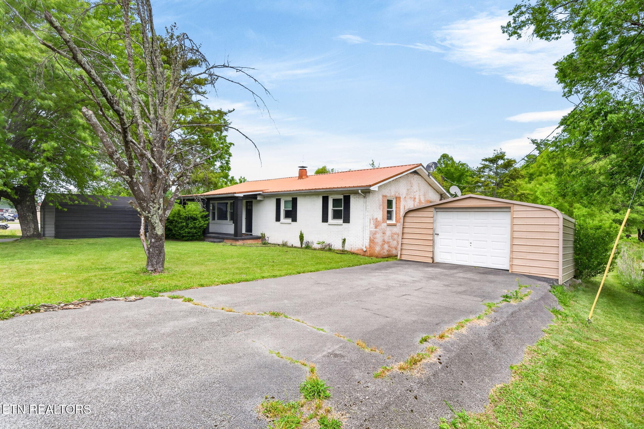 706 Industrial Drive
