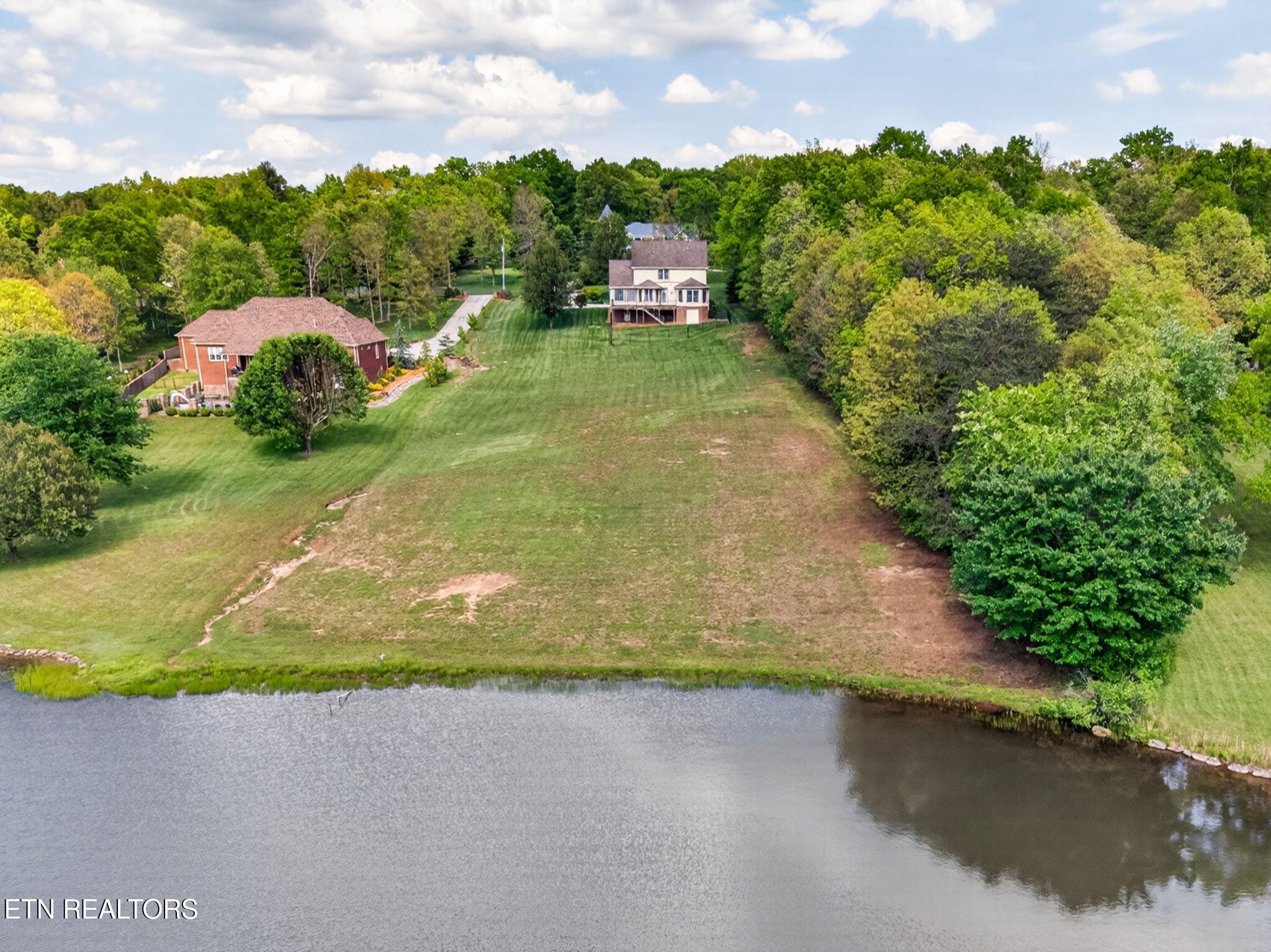321 Magnolia Lane