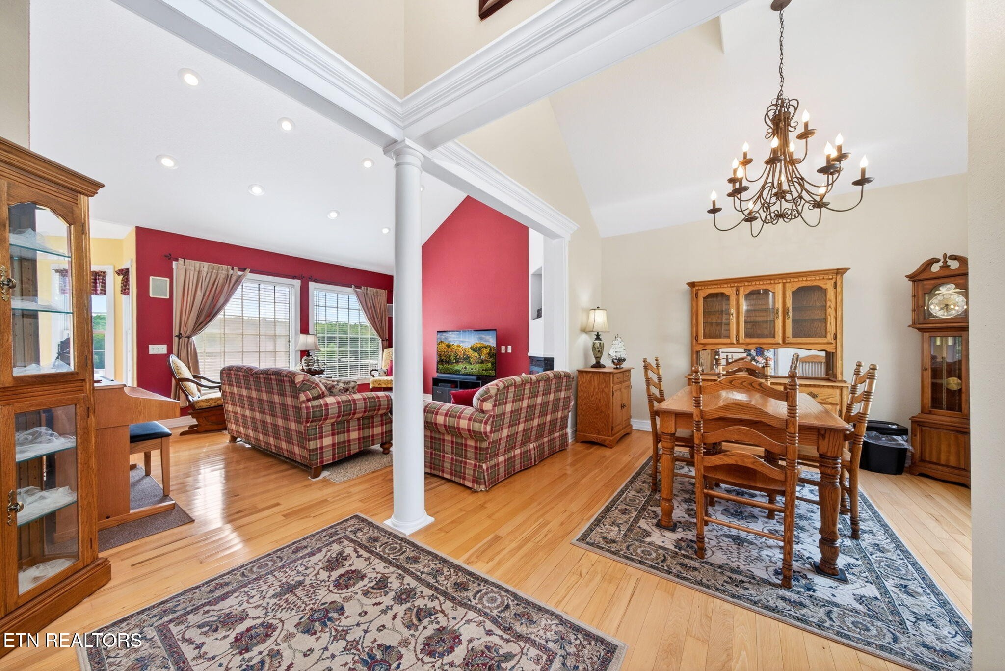 321 Magnolia Lane