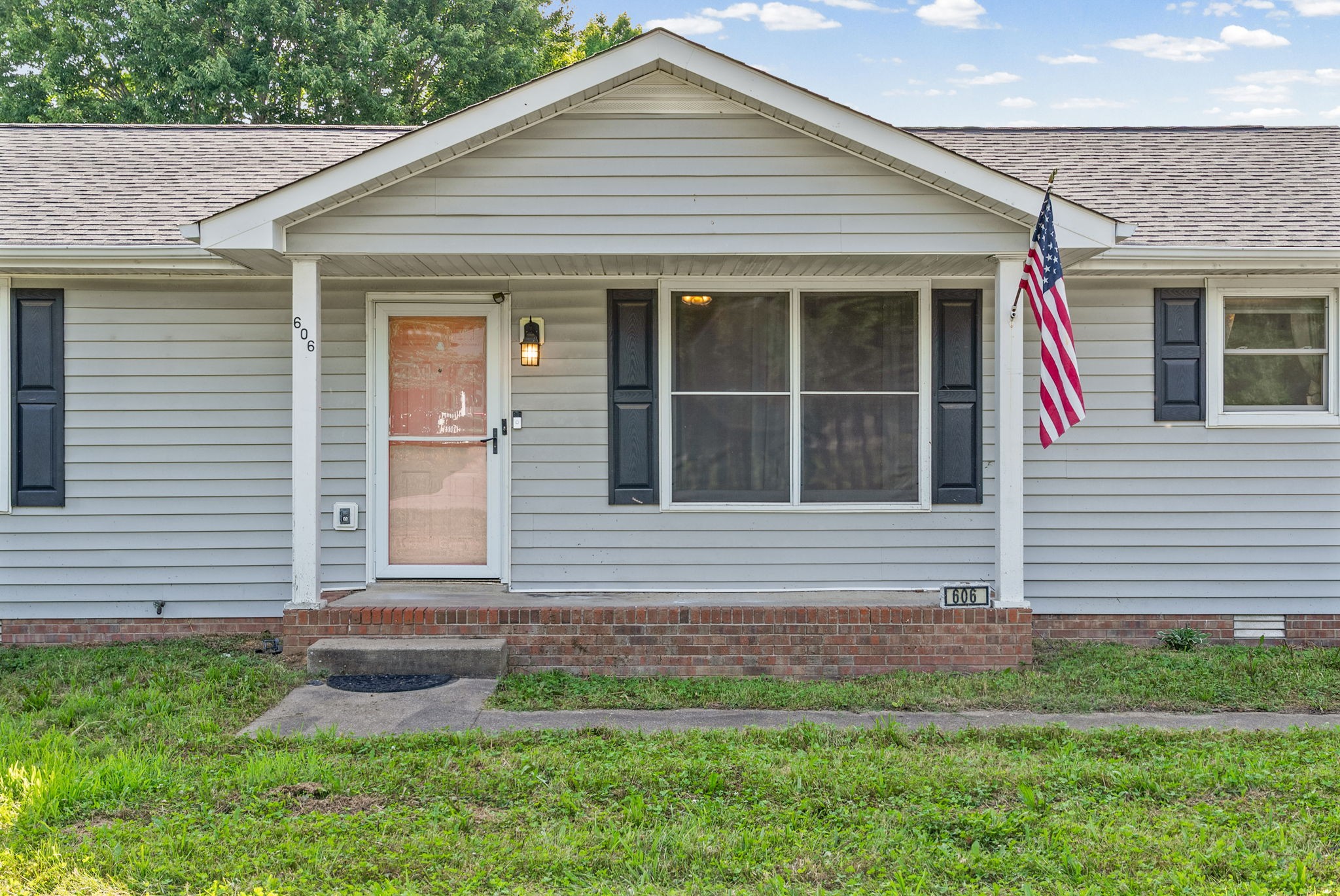 606 Joshua Dr