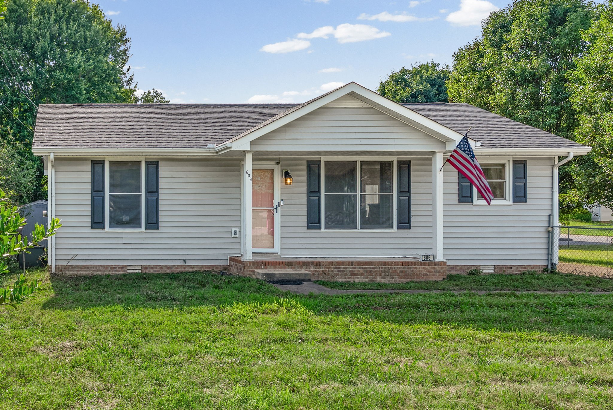 606 Joshua Dr