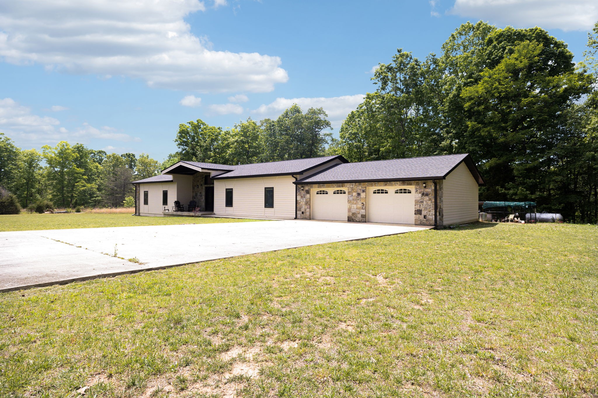 1500 Jackson Point Rd