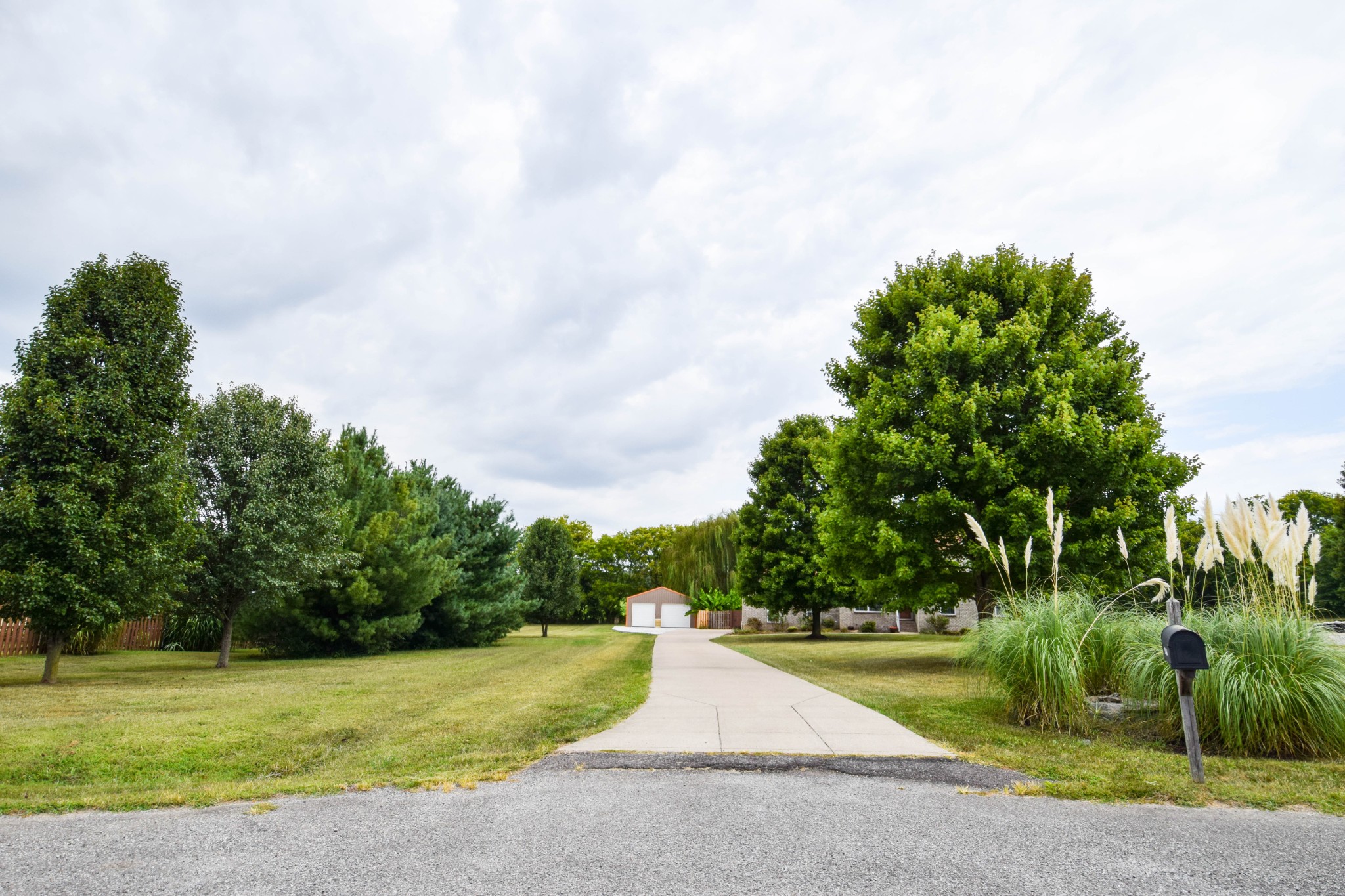 1003 Roland Ct
