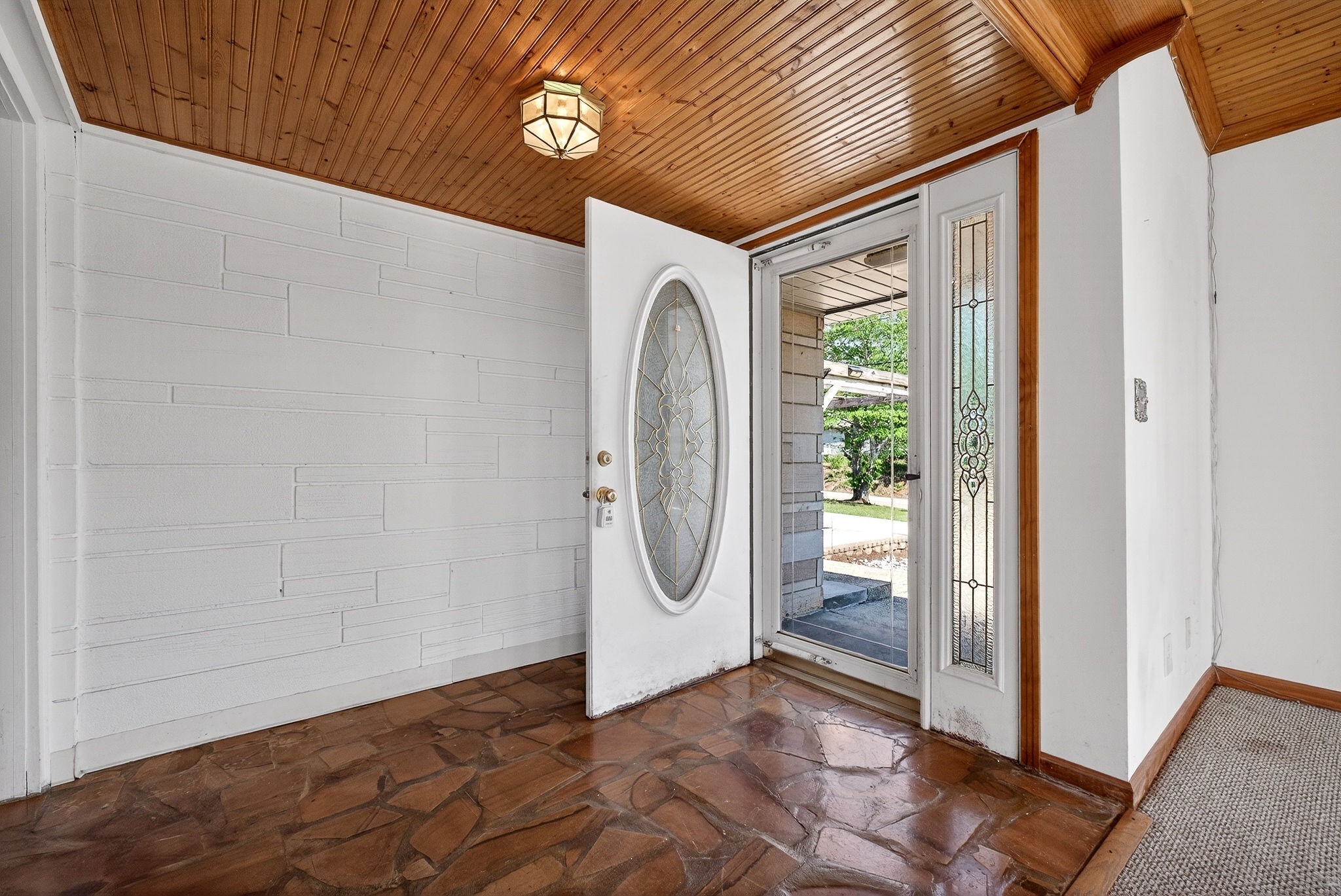 463 Franks Ferry Rd