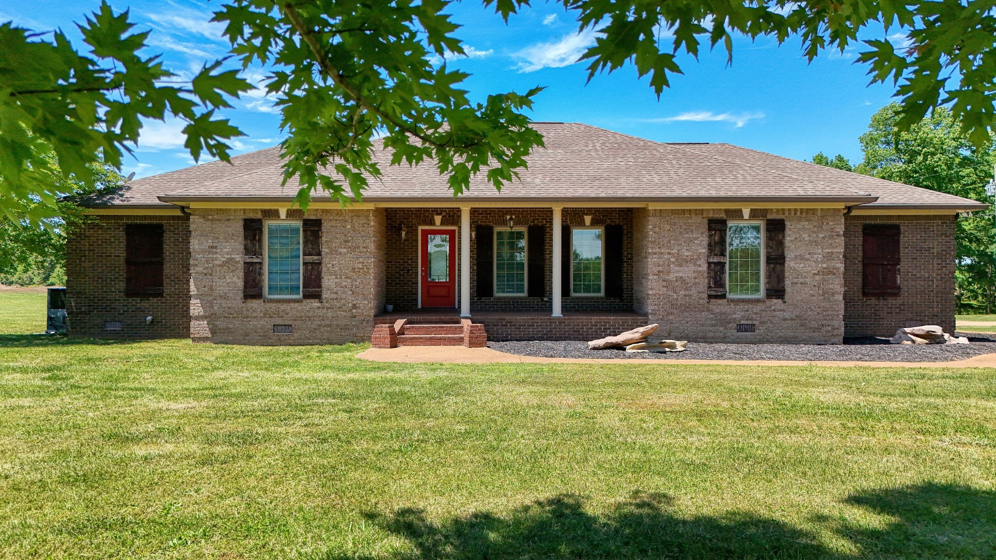 75 Crum Rd
