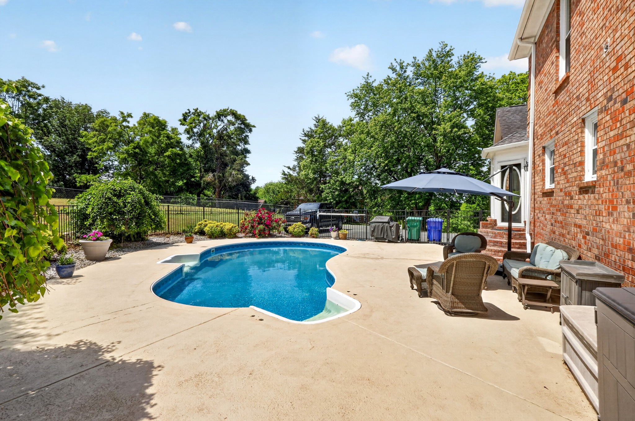 1103 Gleaves Glen Dr