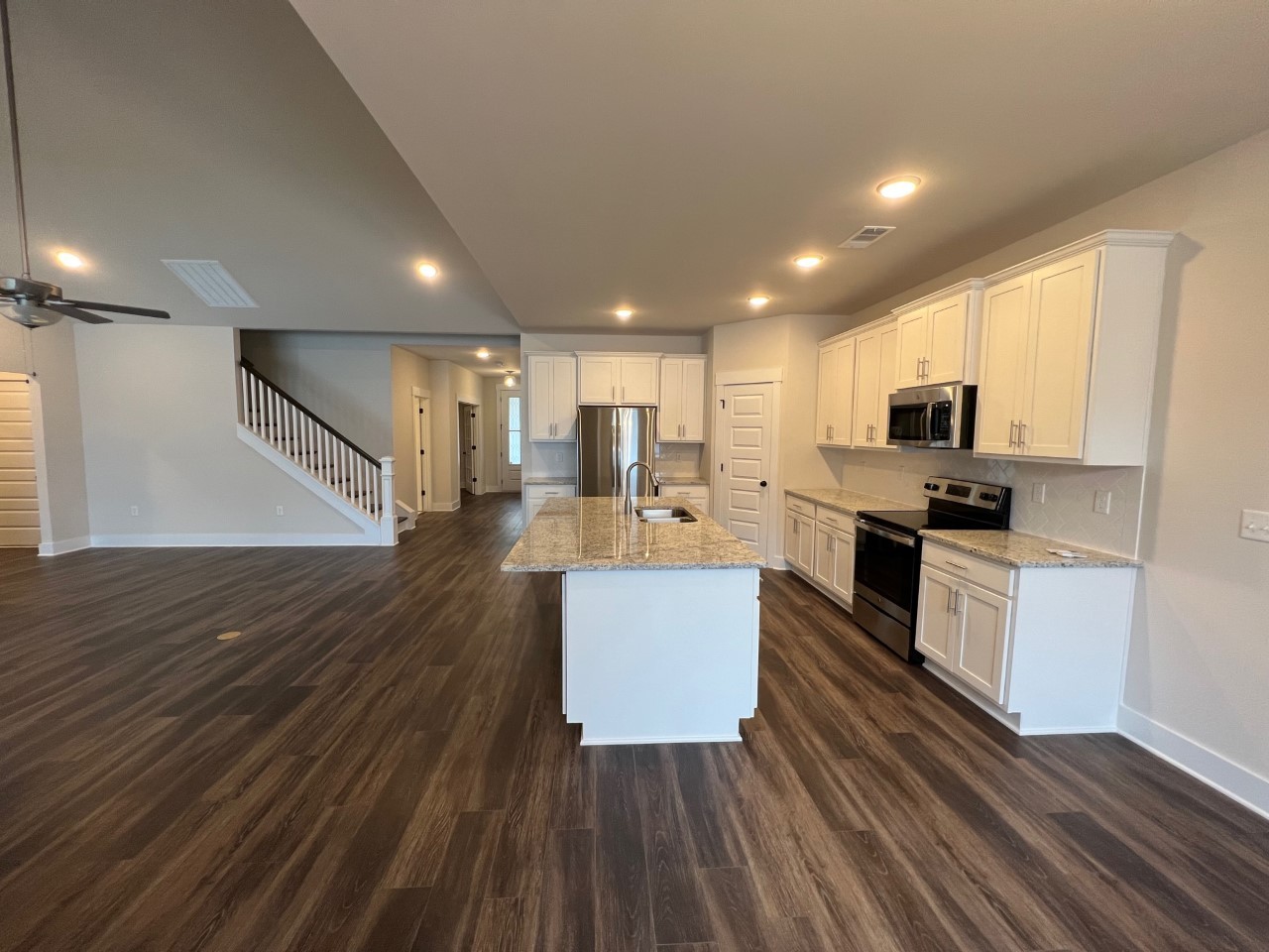 2402 Blue Heron Dr
