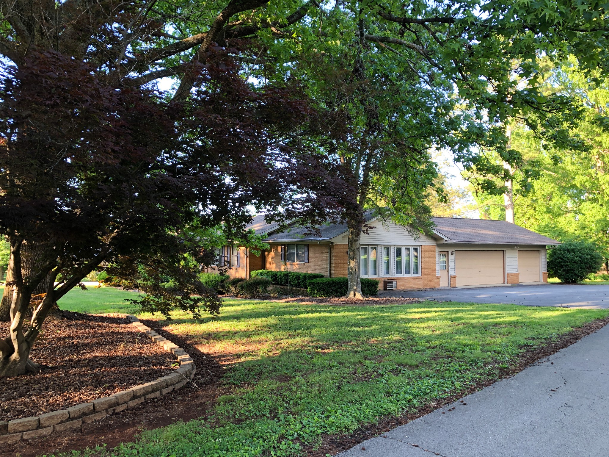 173 Country Club Ter