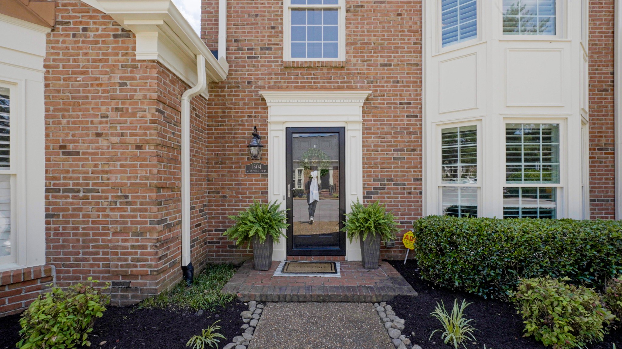 1504 Monticello Ct