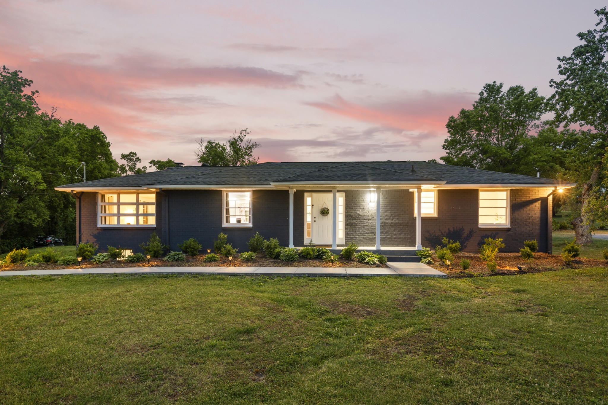 1175 Old Hickory Blvd
