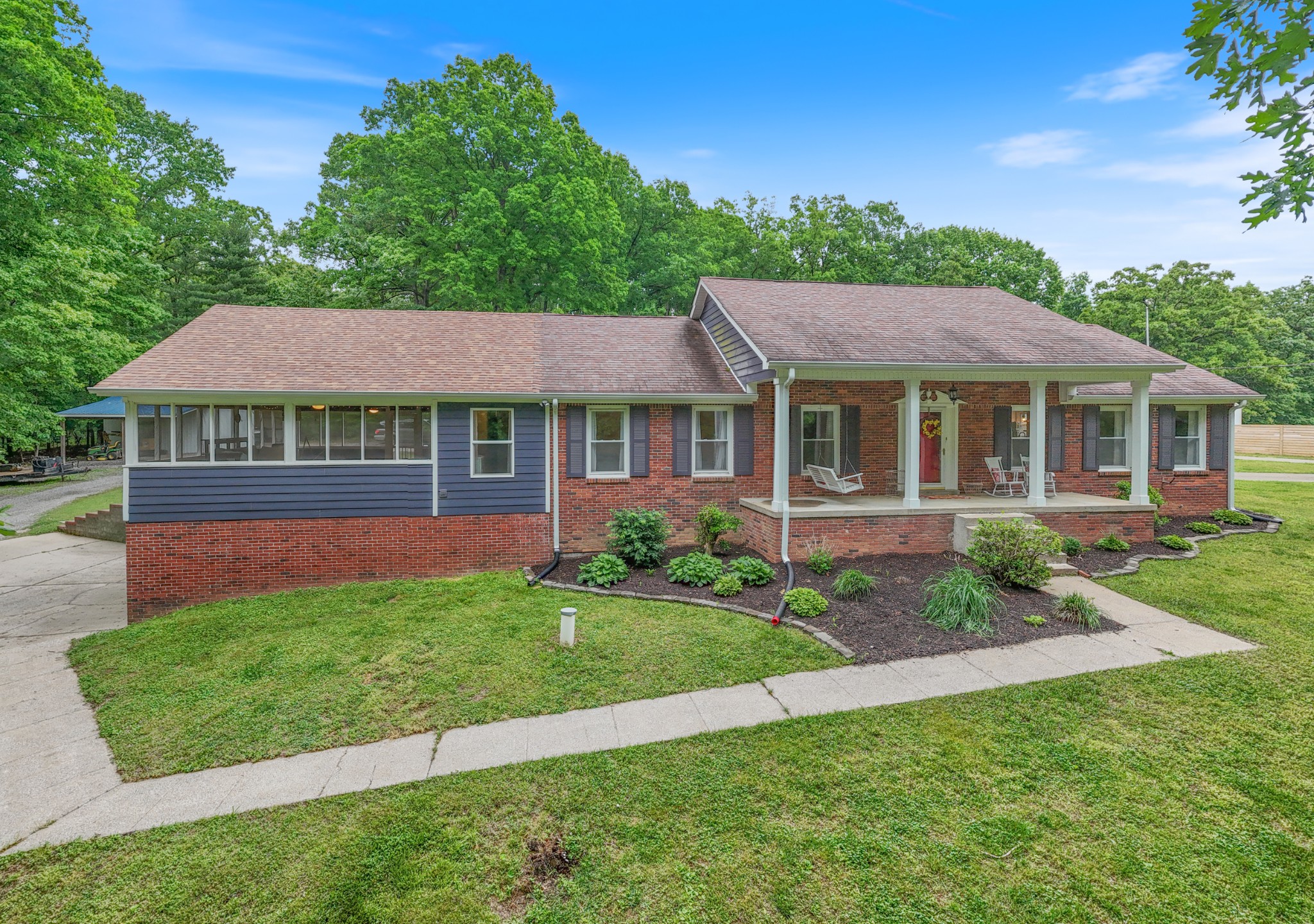 216 Rouse Rd