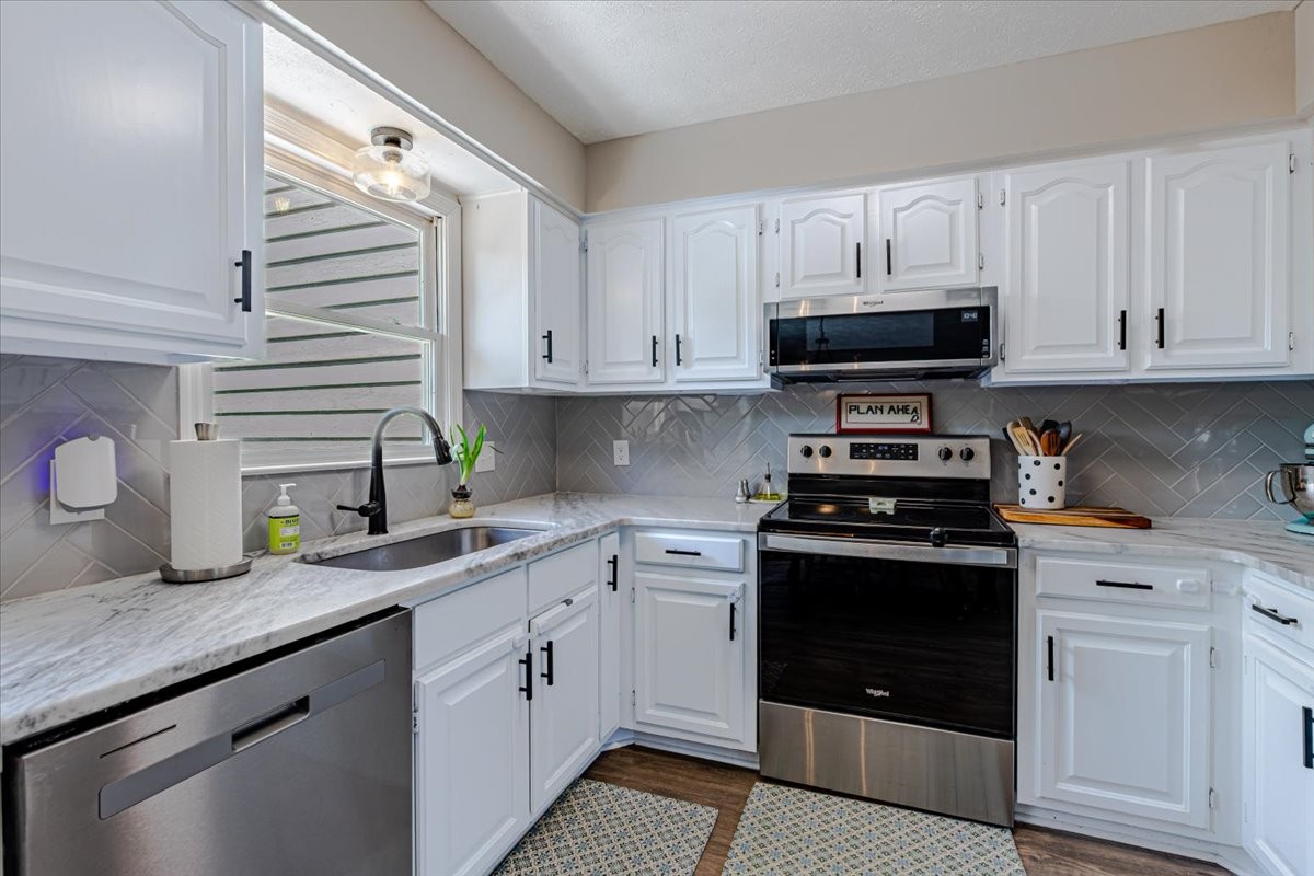 237 Highland Villa Cir