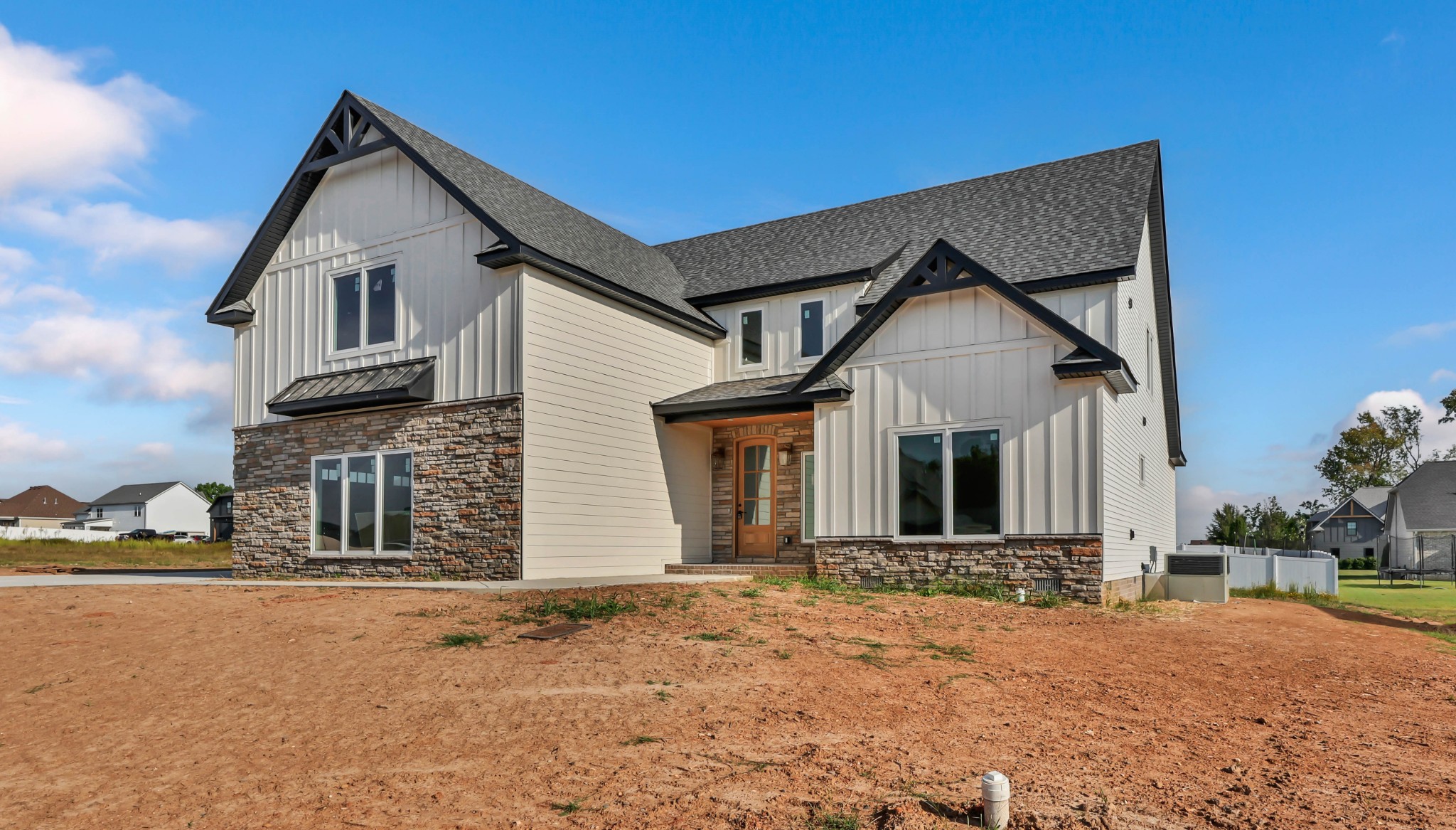 2473 Ellsworth Dr