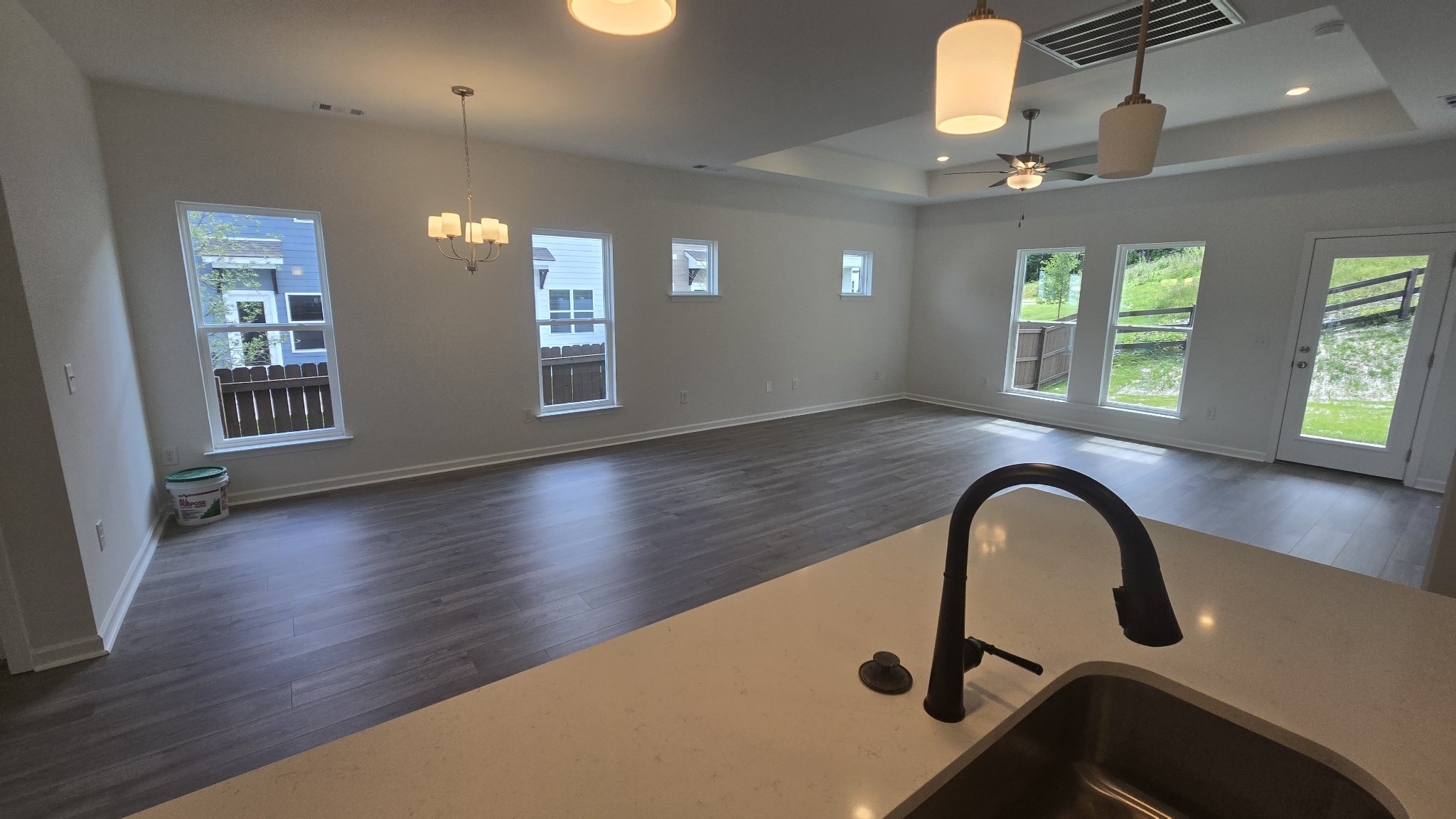 6104 Saxlingham Pl