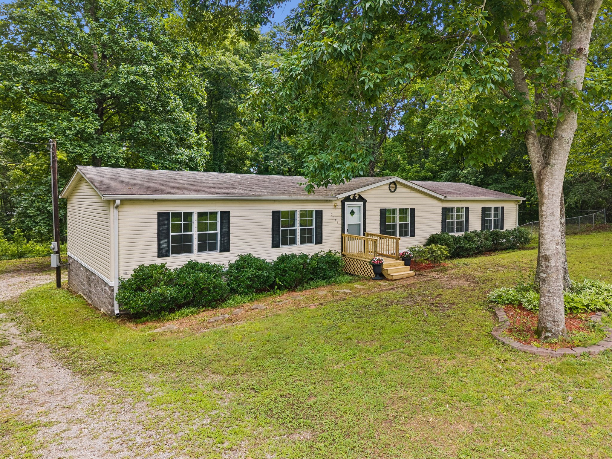 2145 Sowell Mill Pike