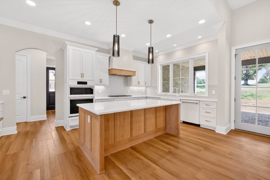 343 Riverbend Country Club Road