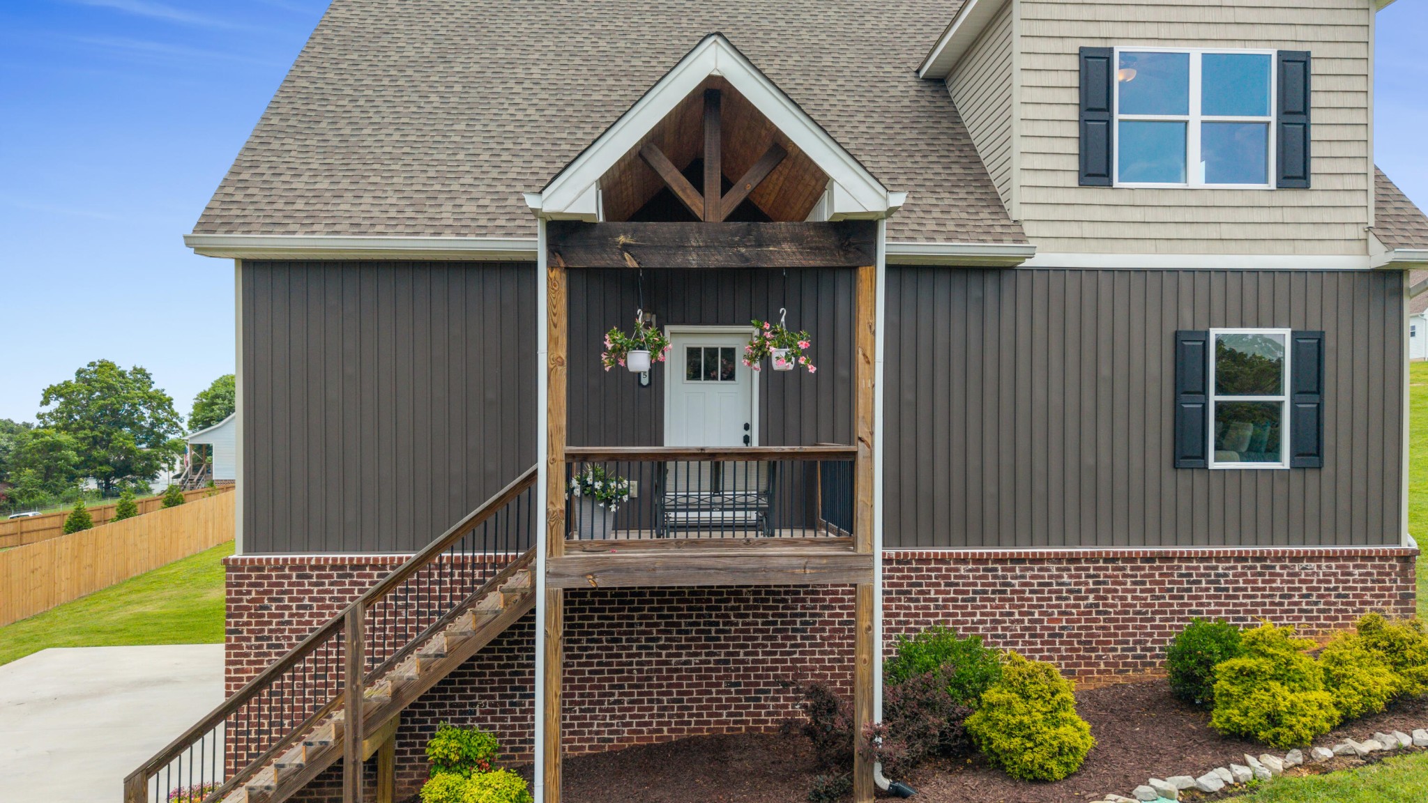 155 Surrey Lane, NE