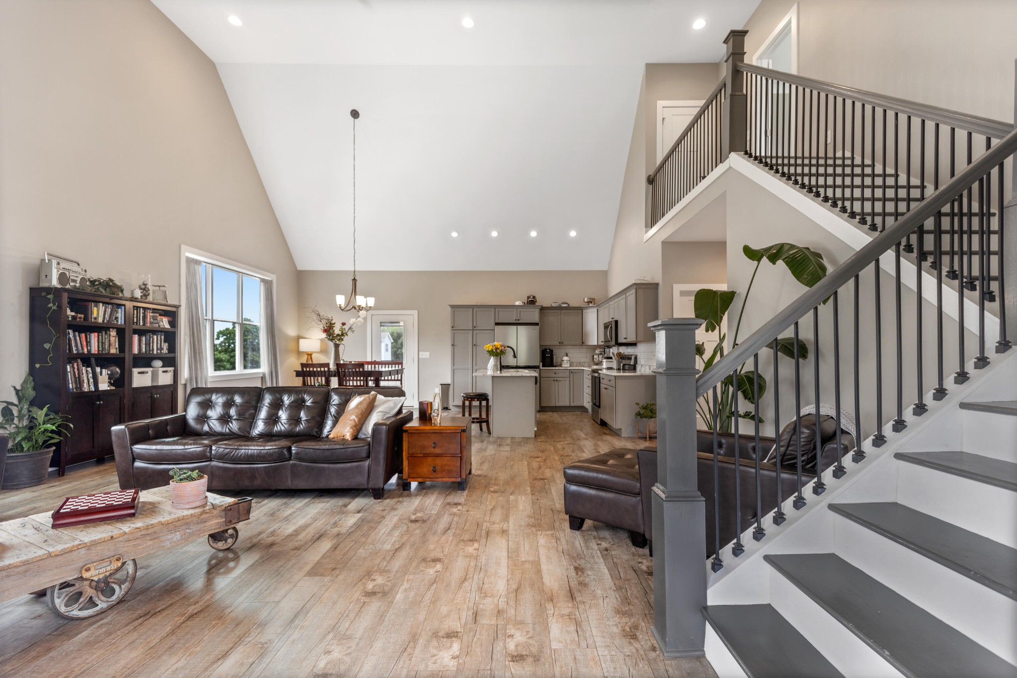 155 Surrey Lane, NE