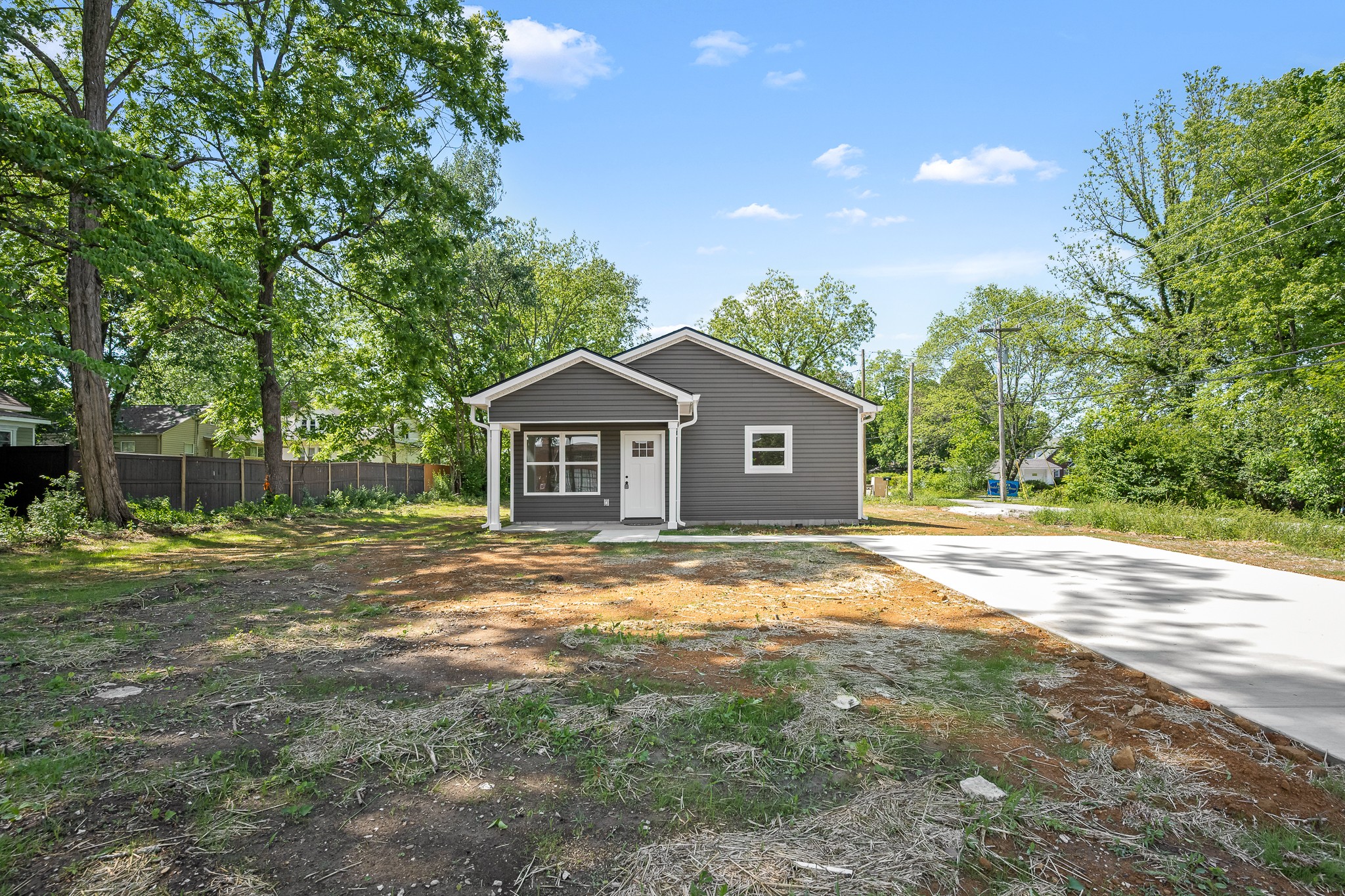 208 DECHERD STREET, W