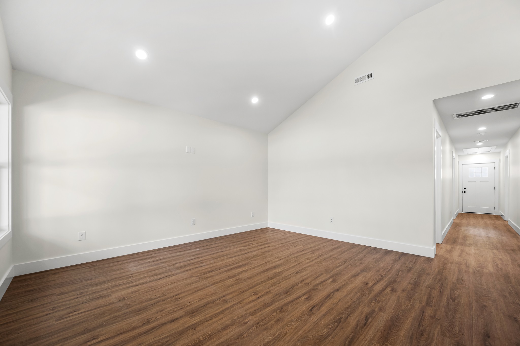 208 DECHERD STREET, W