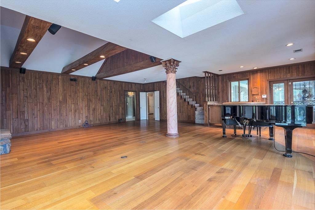 8643 POPLAR PIKE