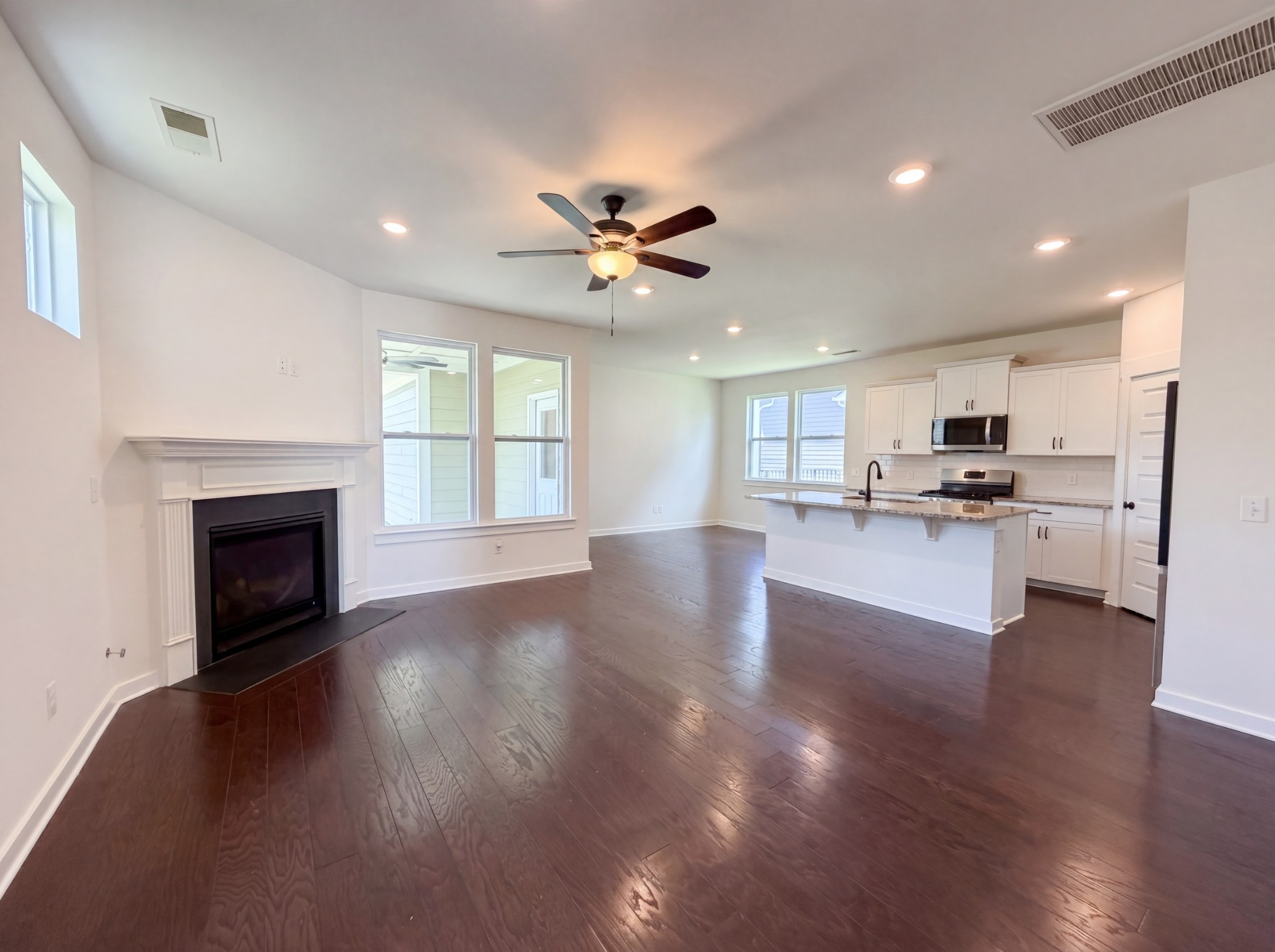 766 Ewell Farm Dr