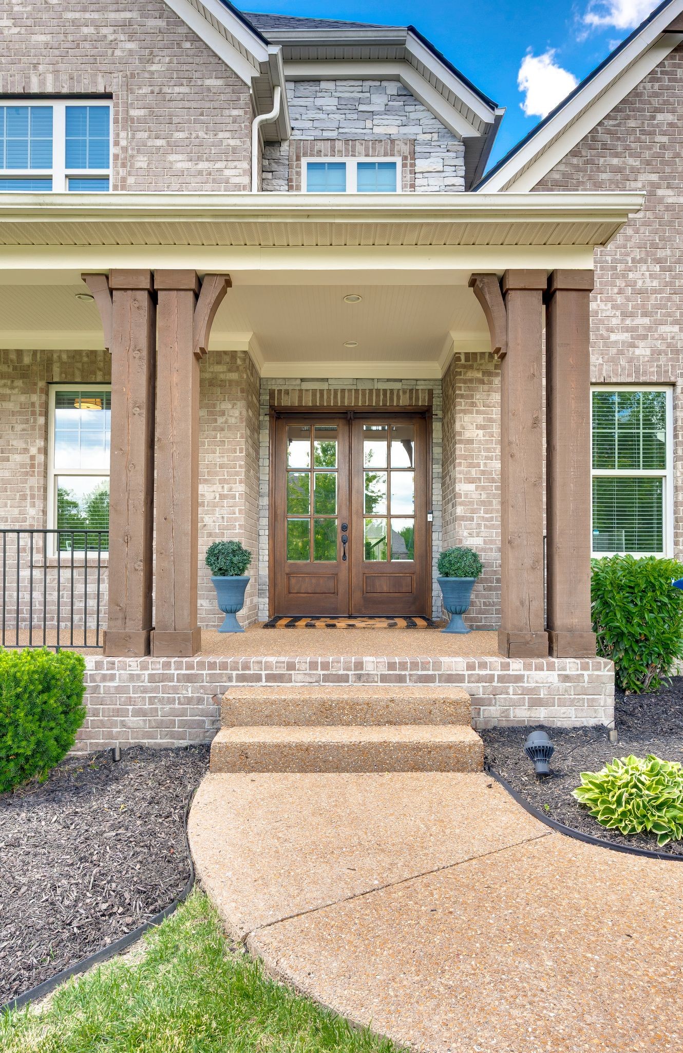 1115 Waterbridge Dr