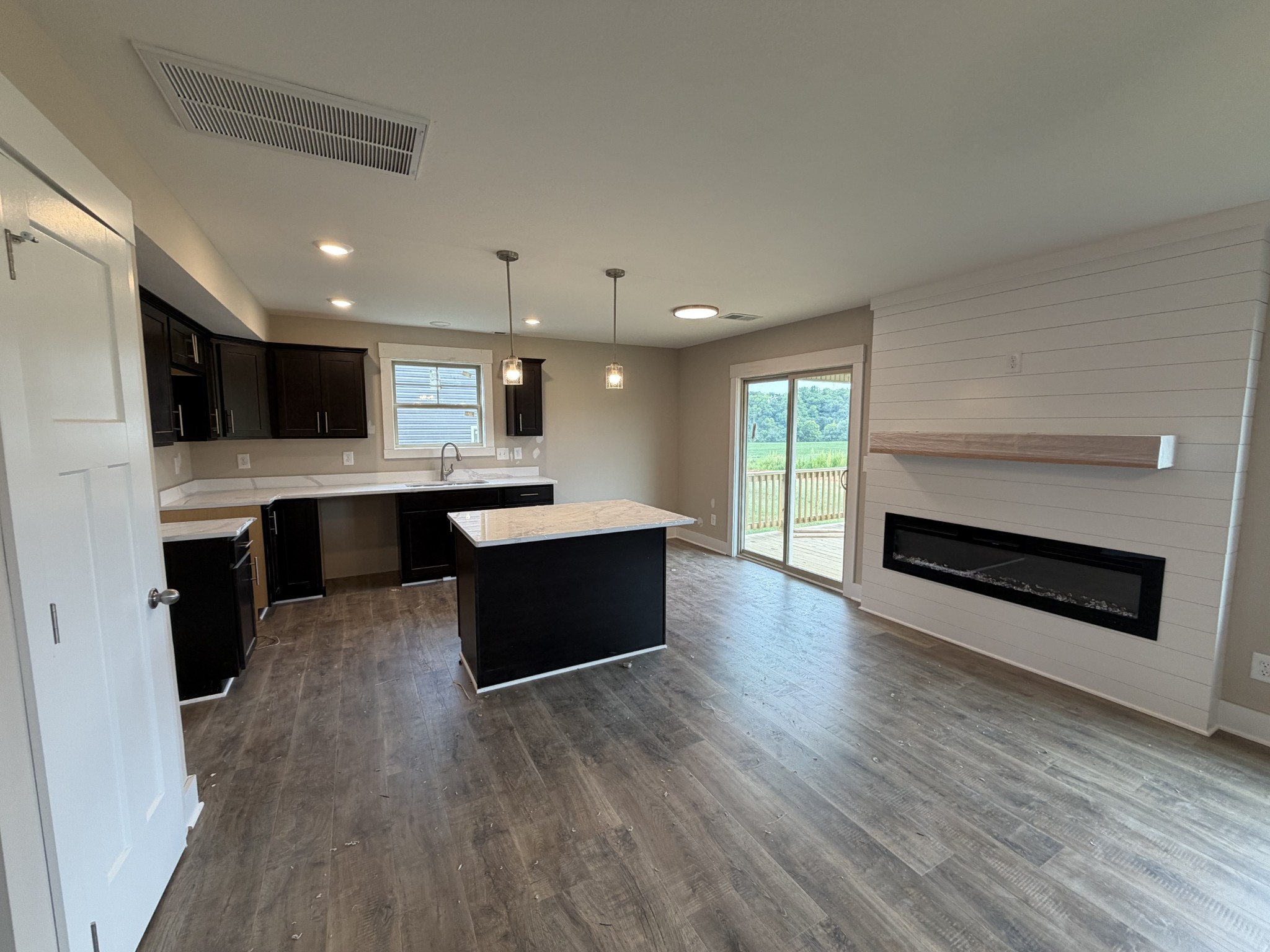 321 Cardinal Creek