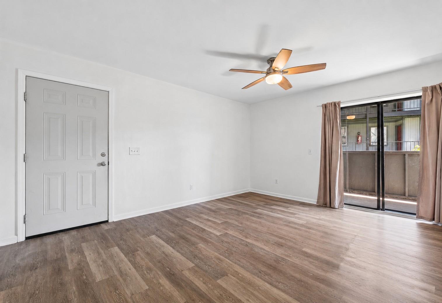 270 Tampa Dr