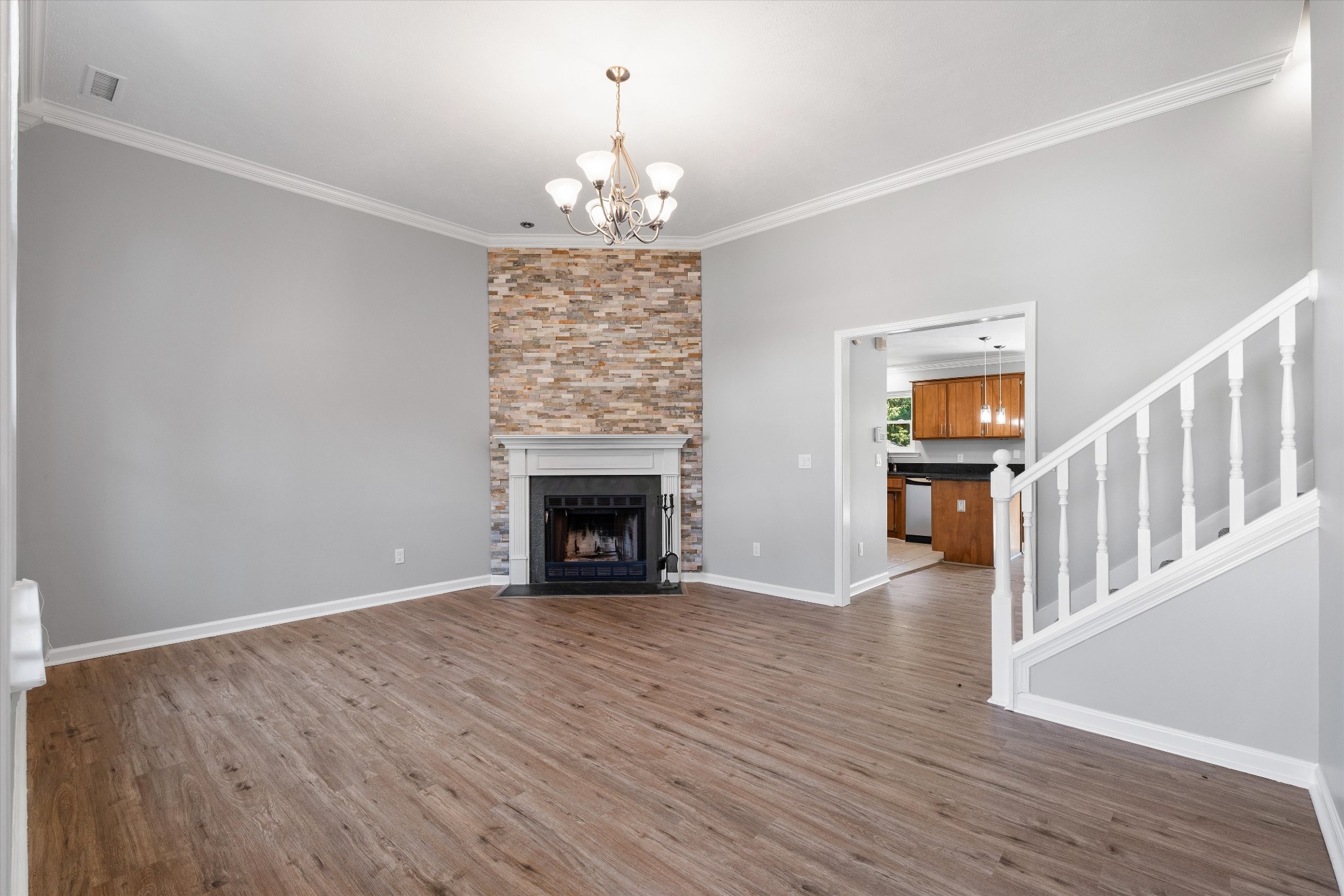 708 Post Oak Dr