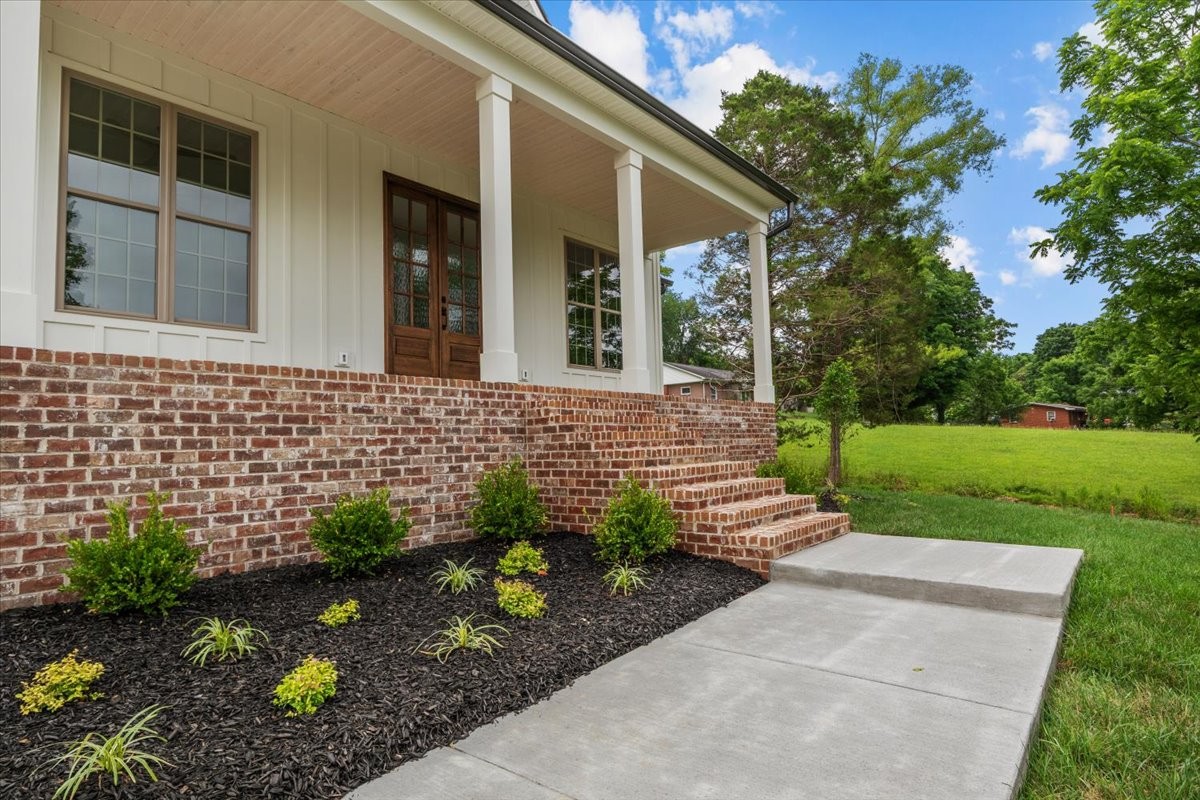 171 Roby Dr