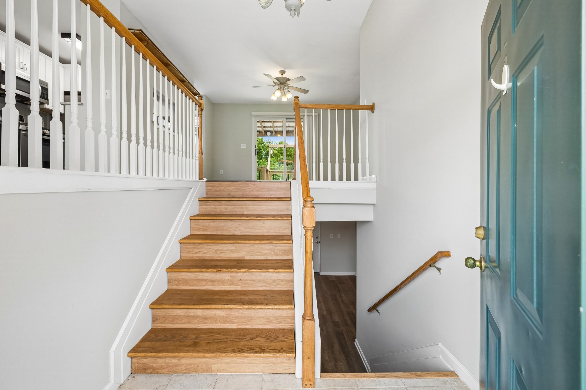 2501 Golden Pond Ln