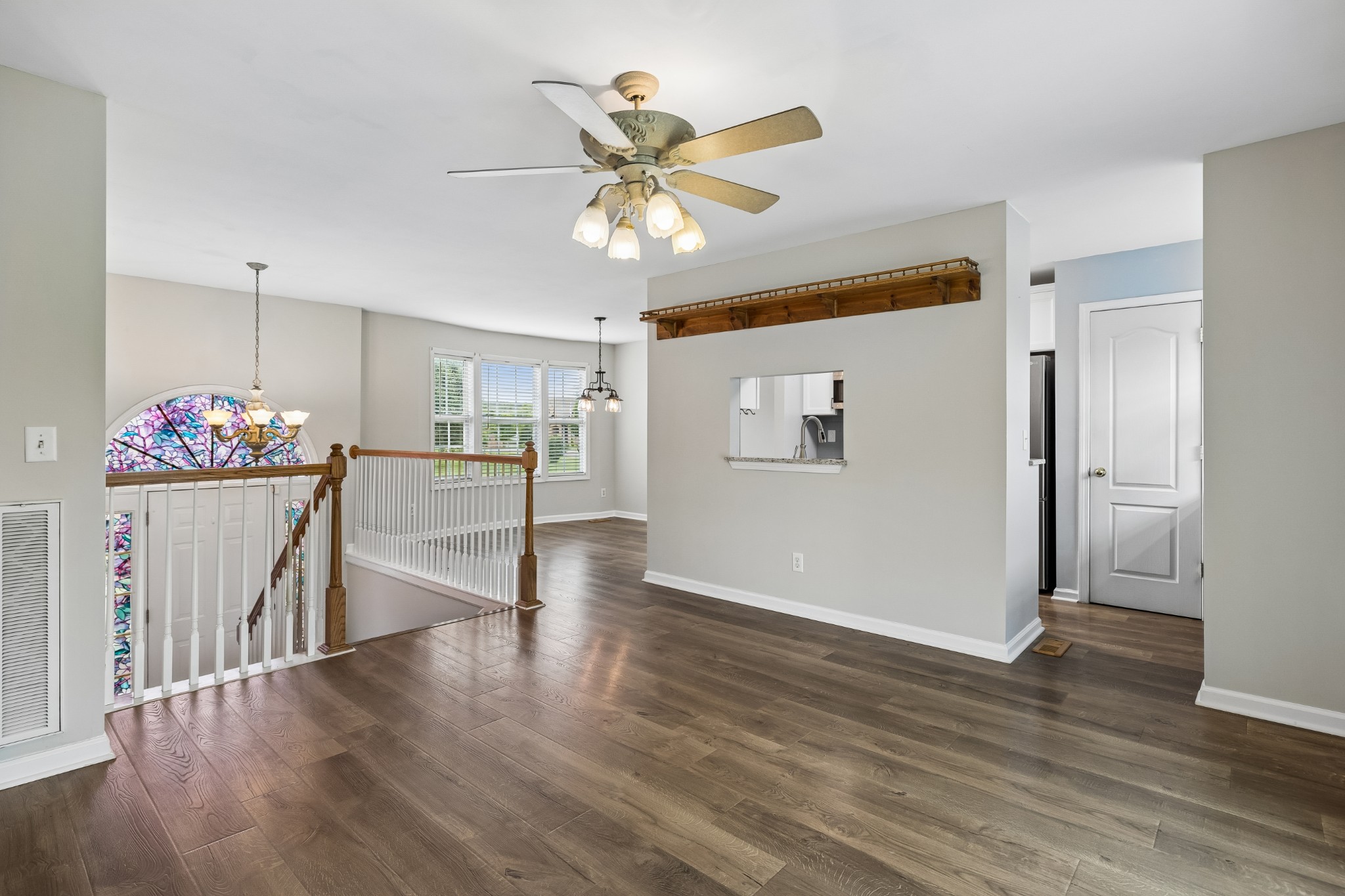 2501 Golden Pond Ln