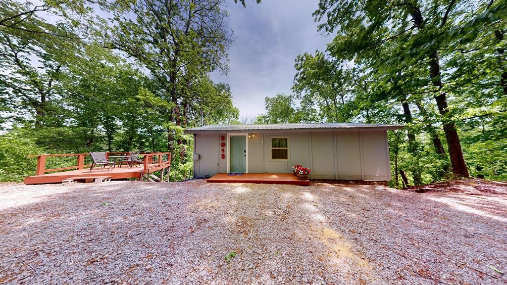 8045 Sarah Thomas Rd