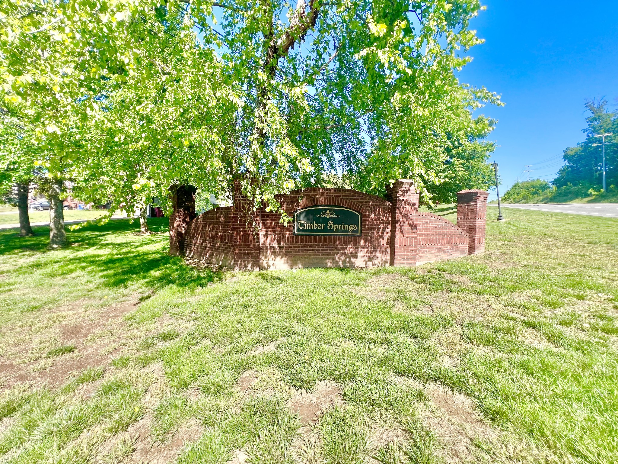 3036 Timberdale Dr