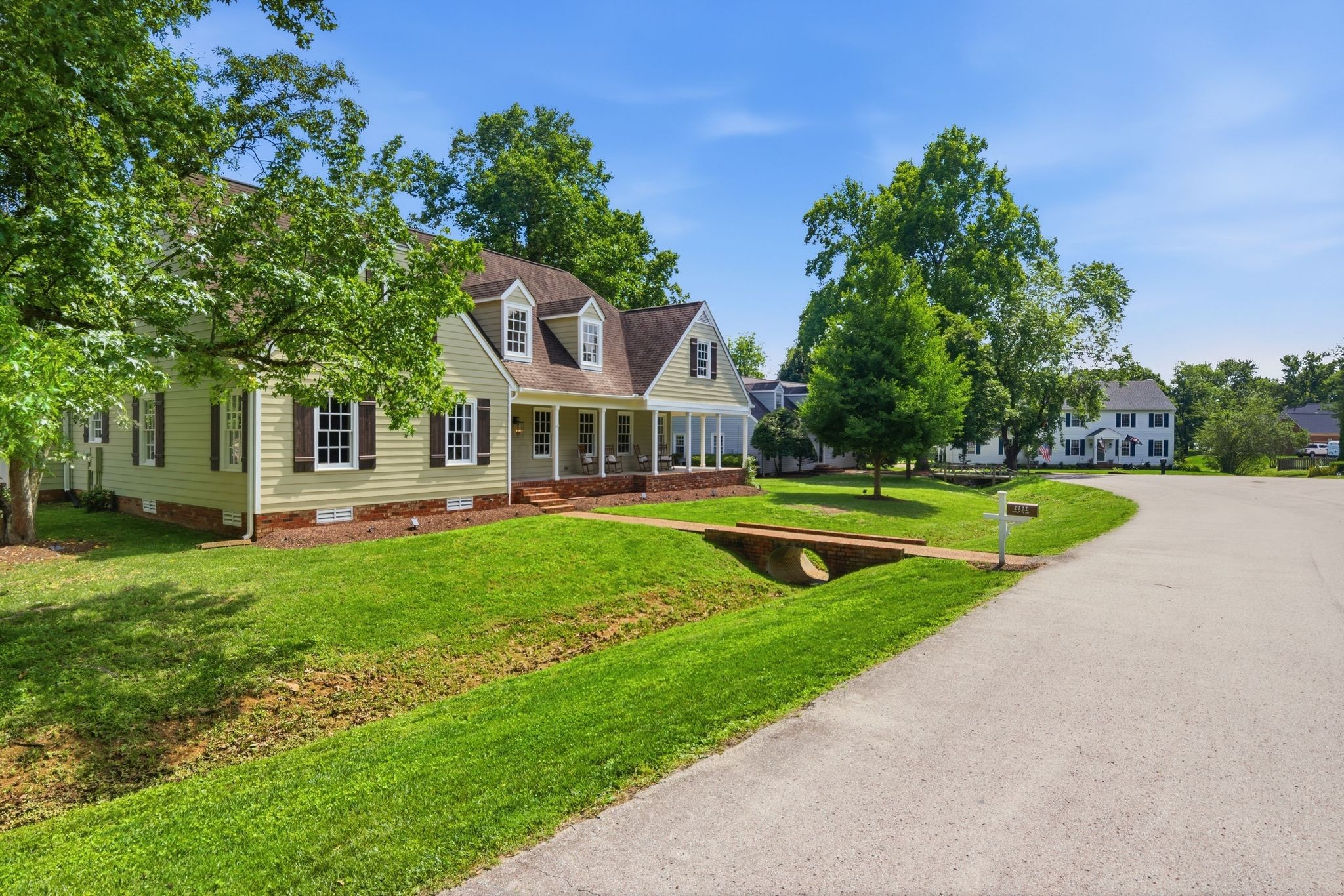 1111 Greenleaf Way