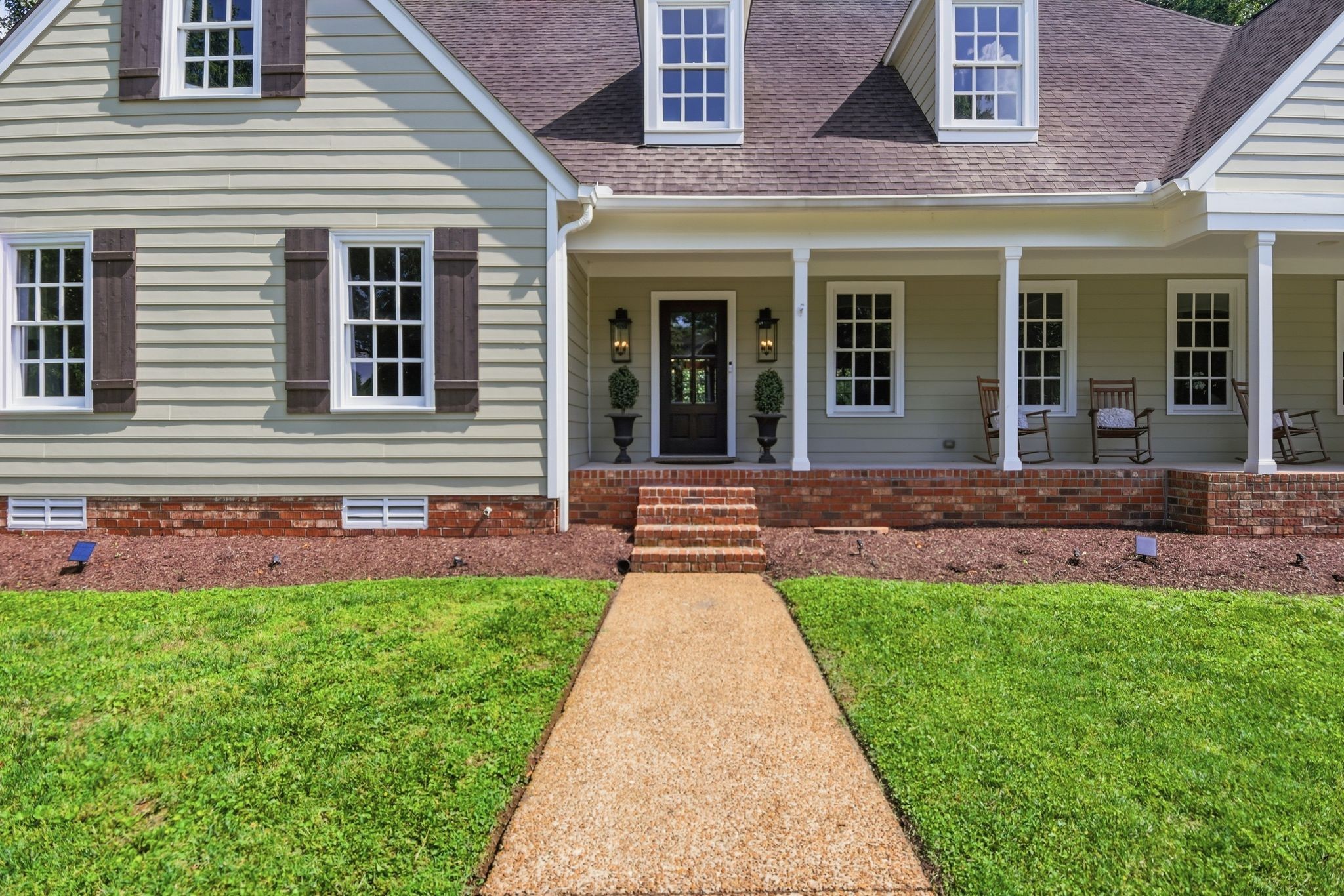 1111 Greenleaf Way
