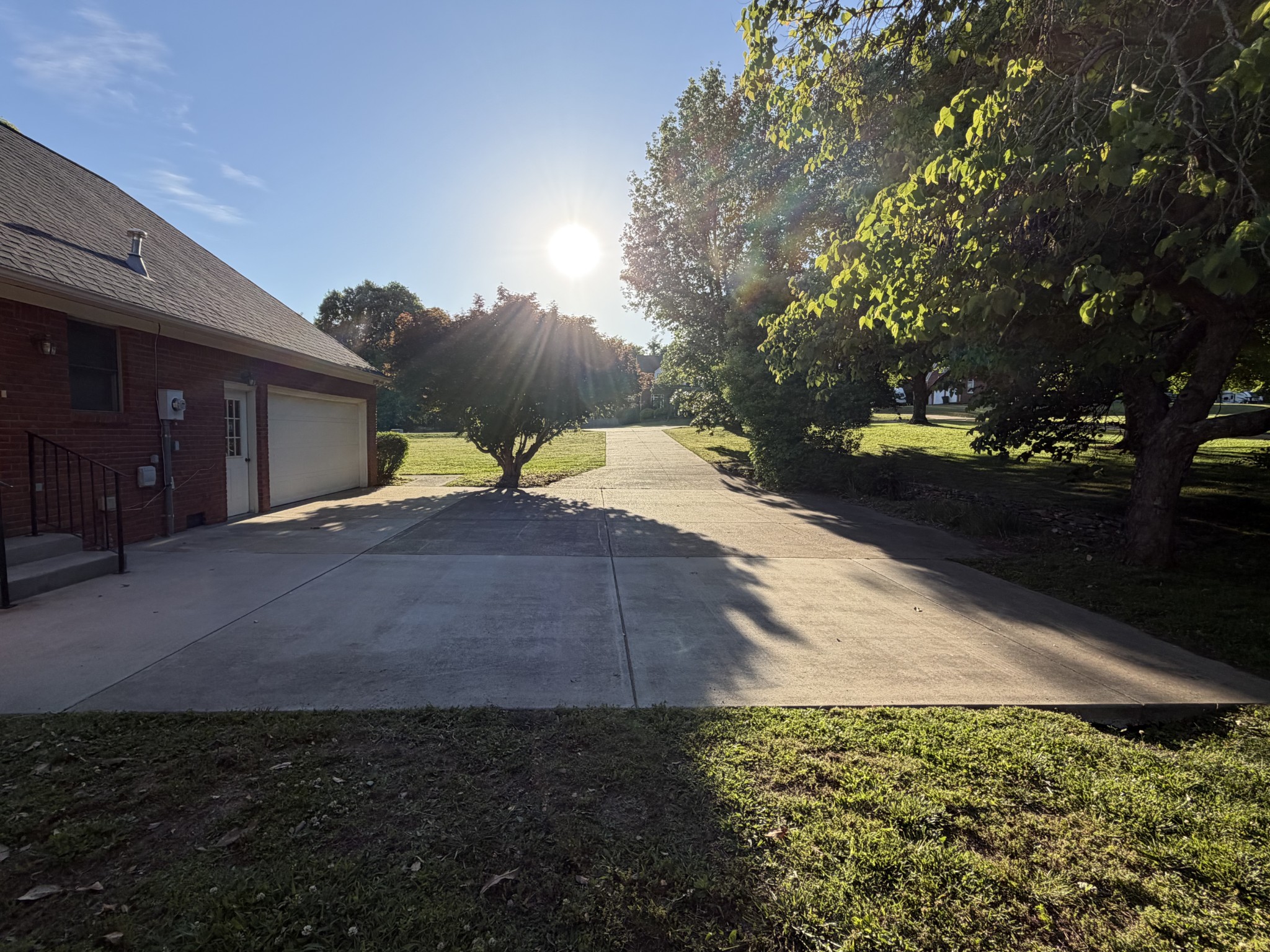 205 Ouida Ln