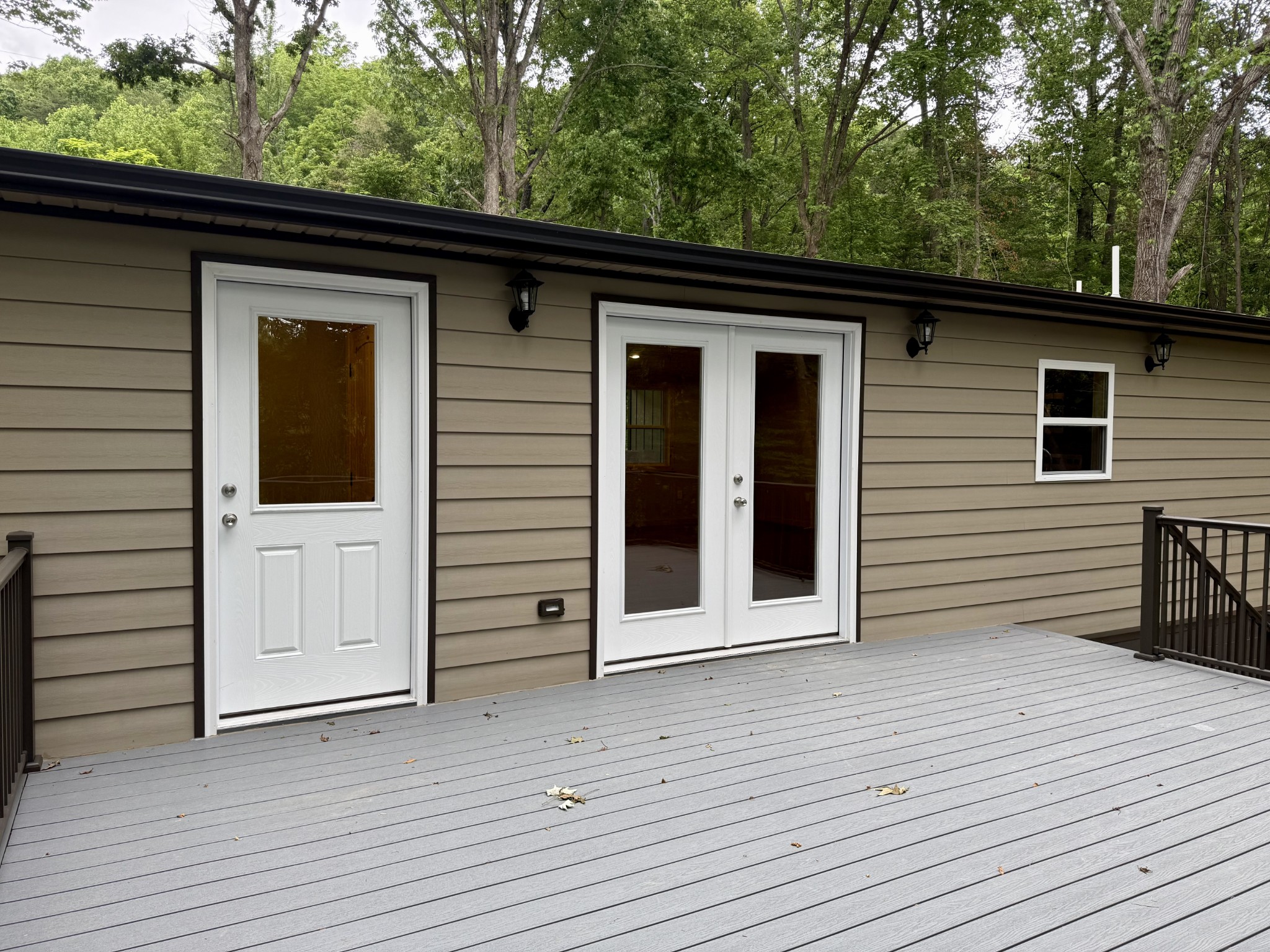 484 Spencer Dr