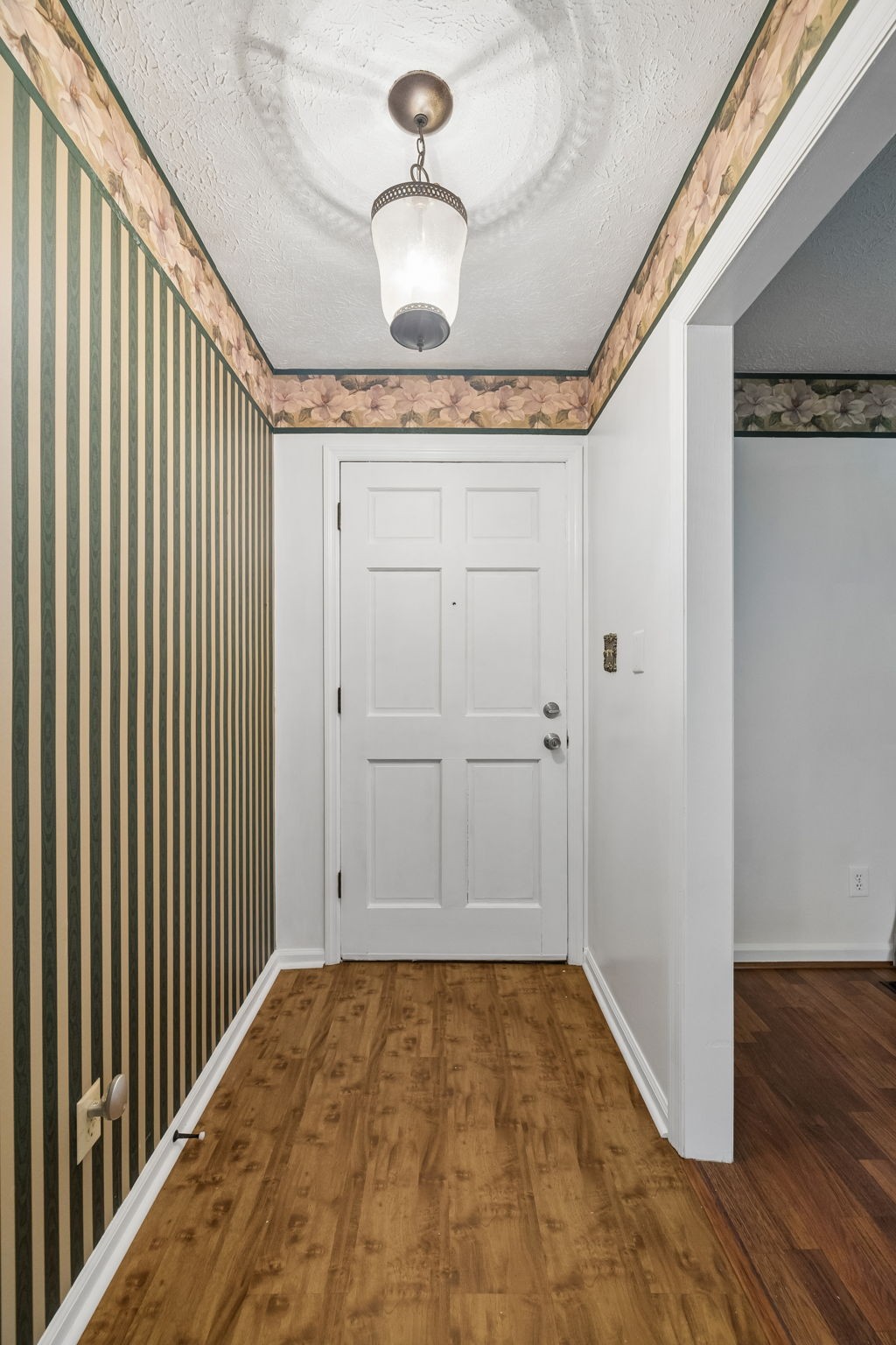308 Adams Ave
