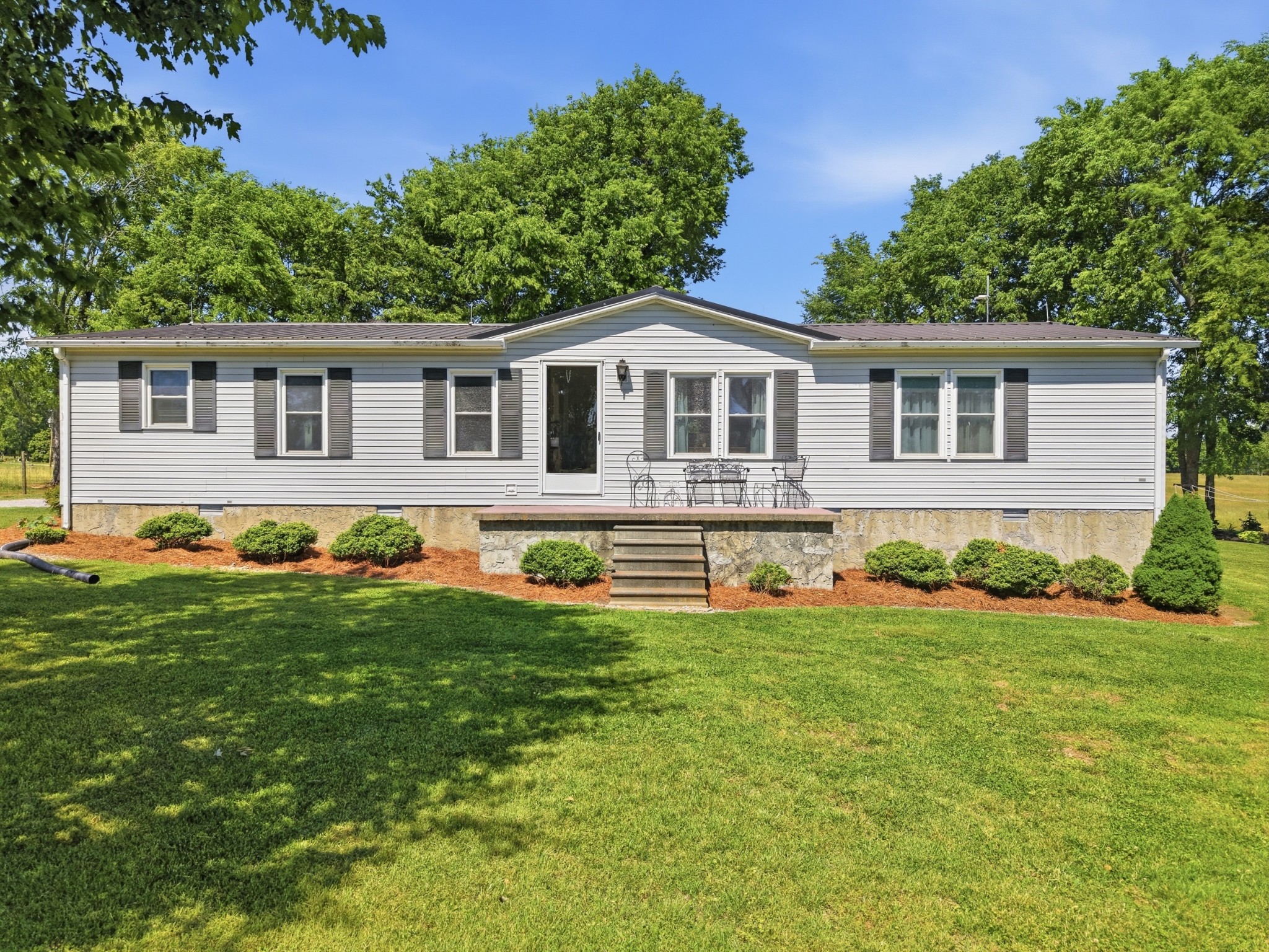 597 Hiwassee Rd