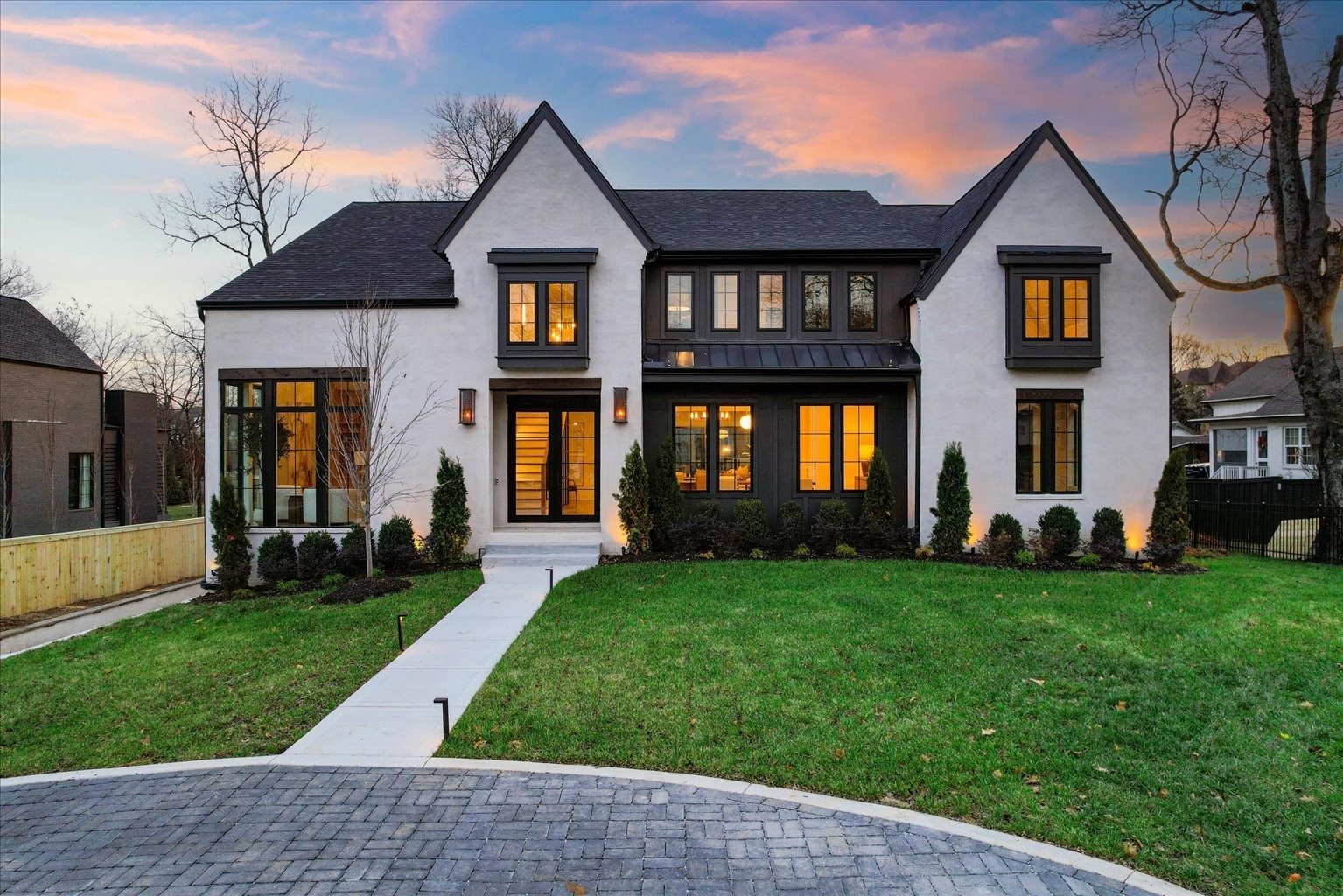 935 Battery Ln