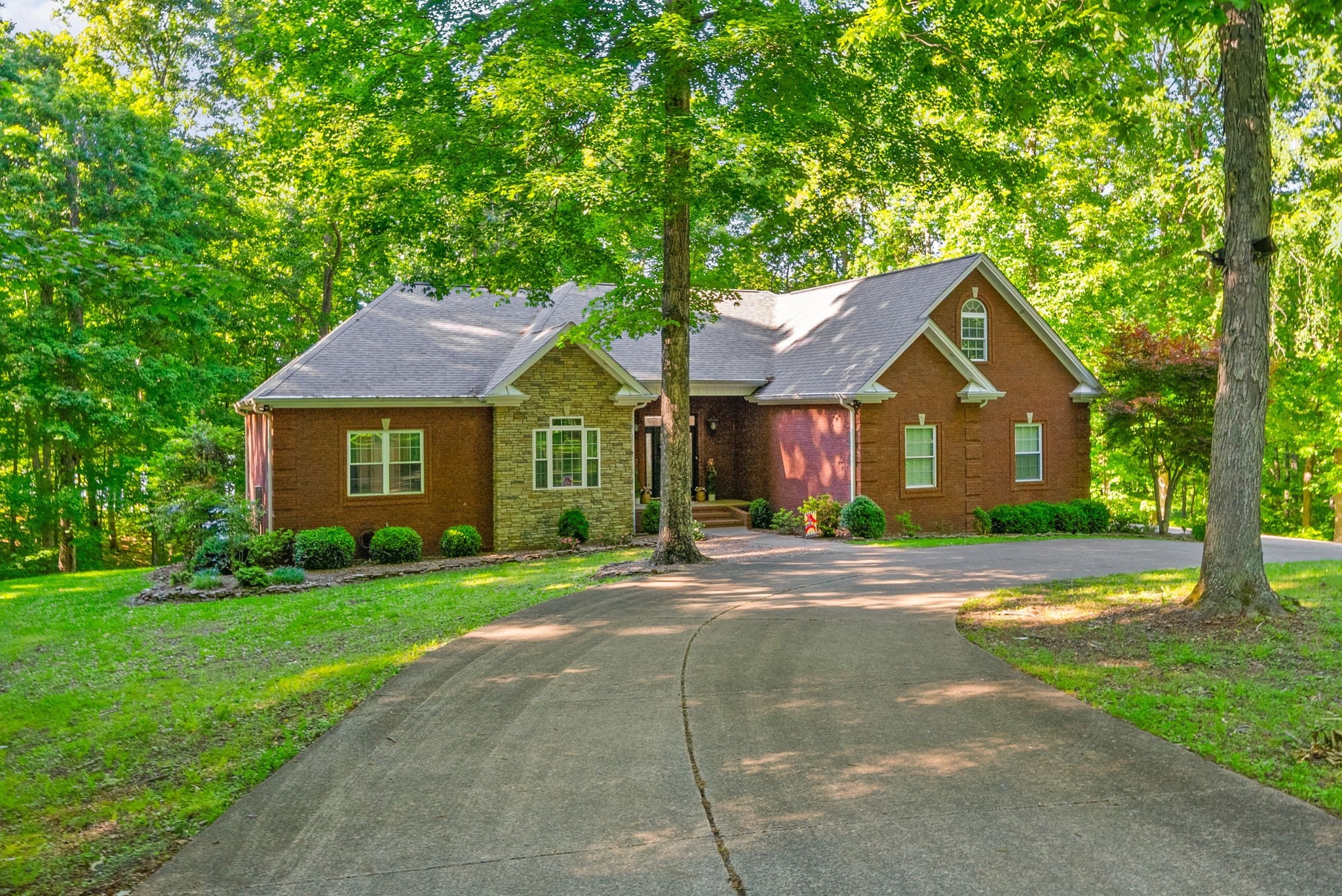 118 Periwinkle Hill Rd