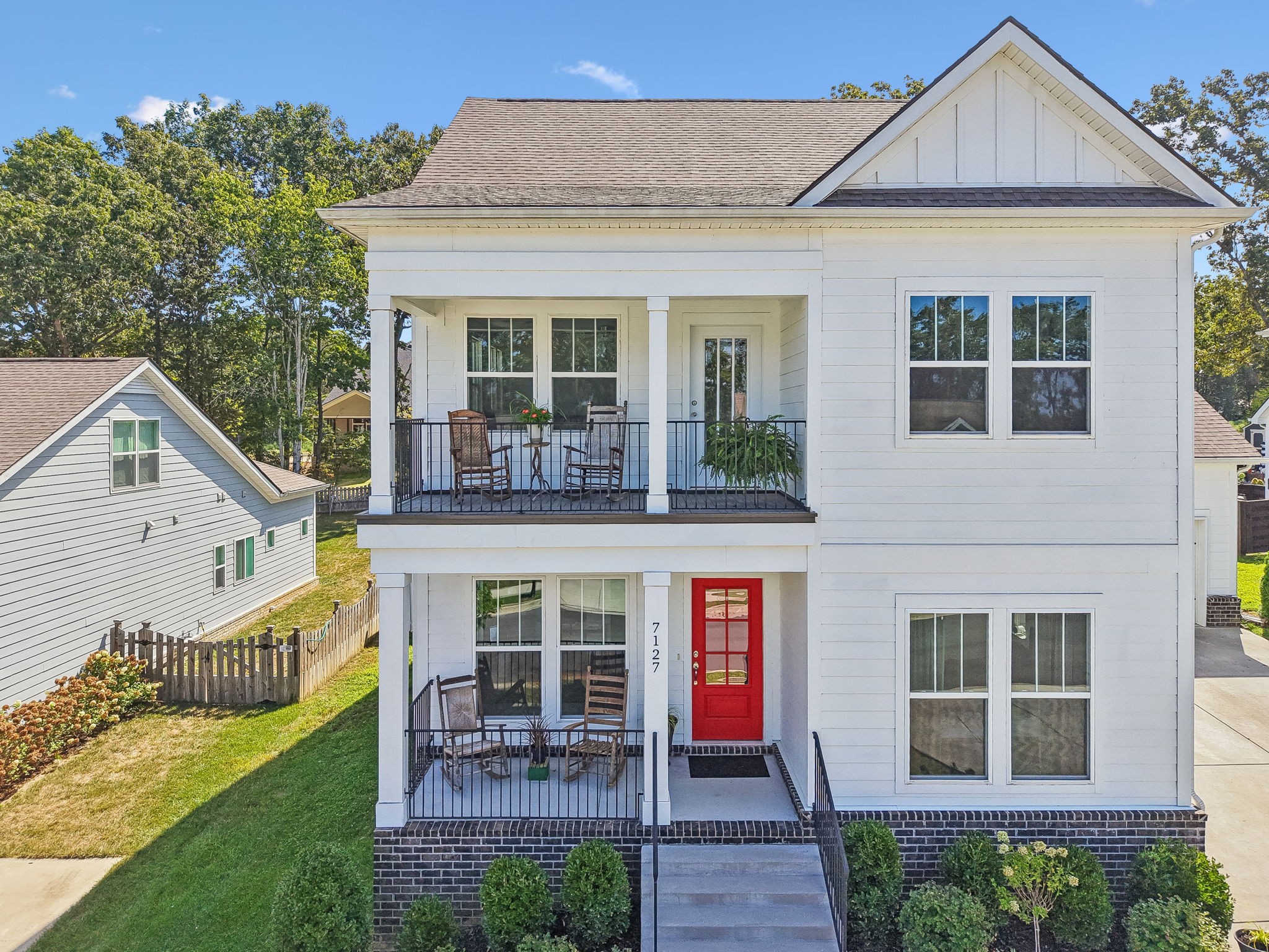 7127 Pepper Tree Cir