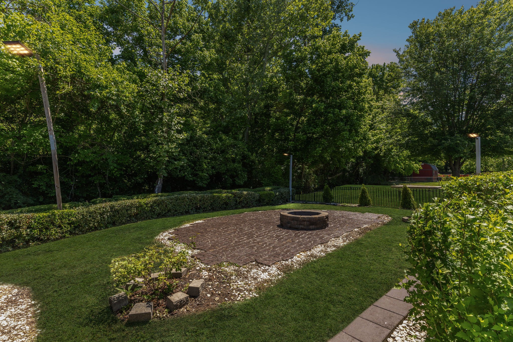 2407 Keith Dr