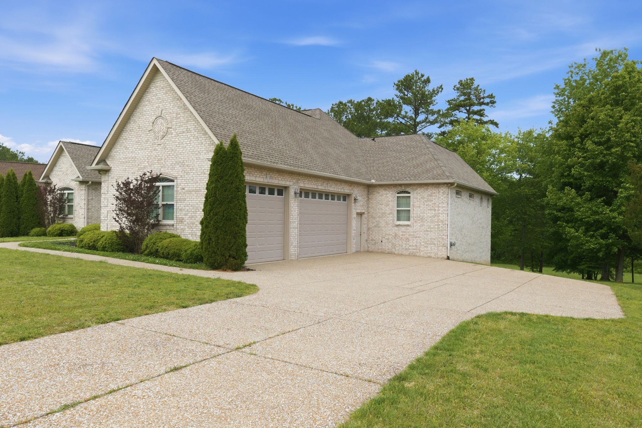 528 Country Club Drive