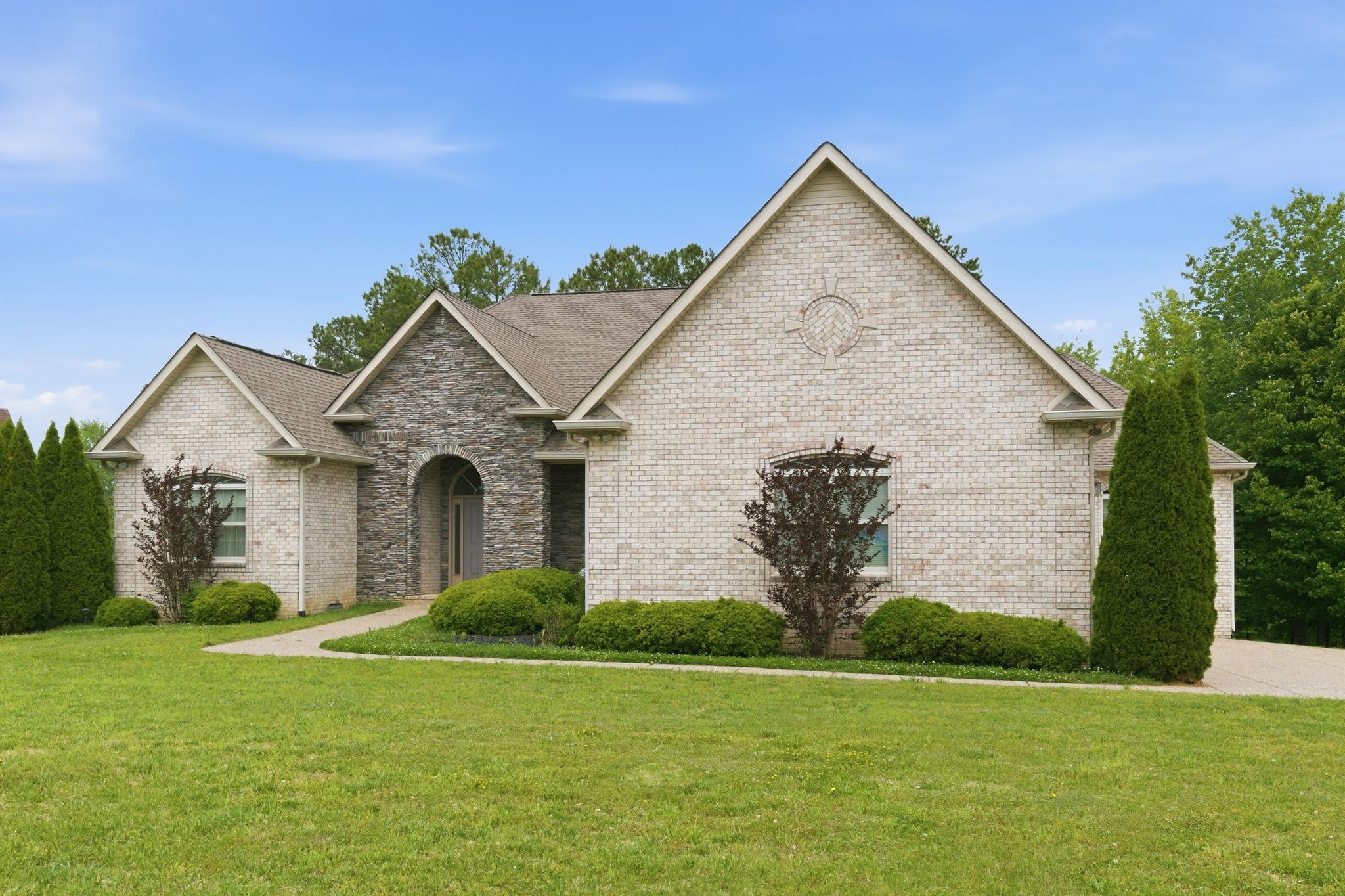 528 Country Club Drive