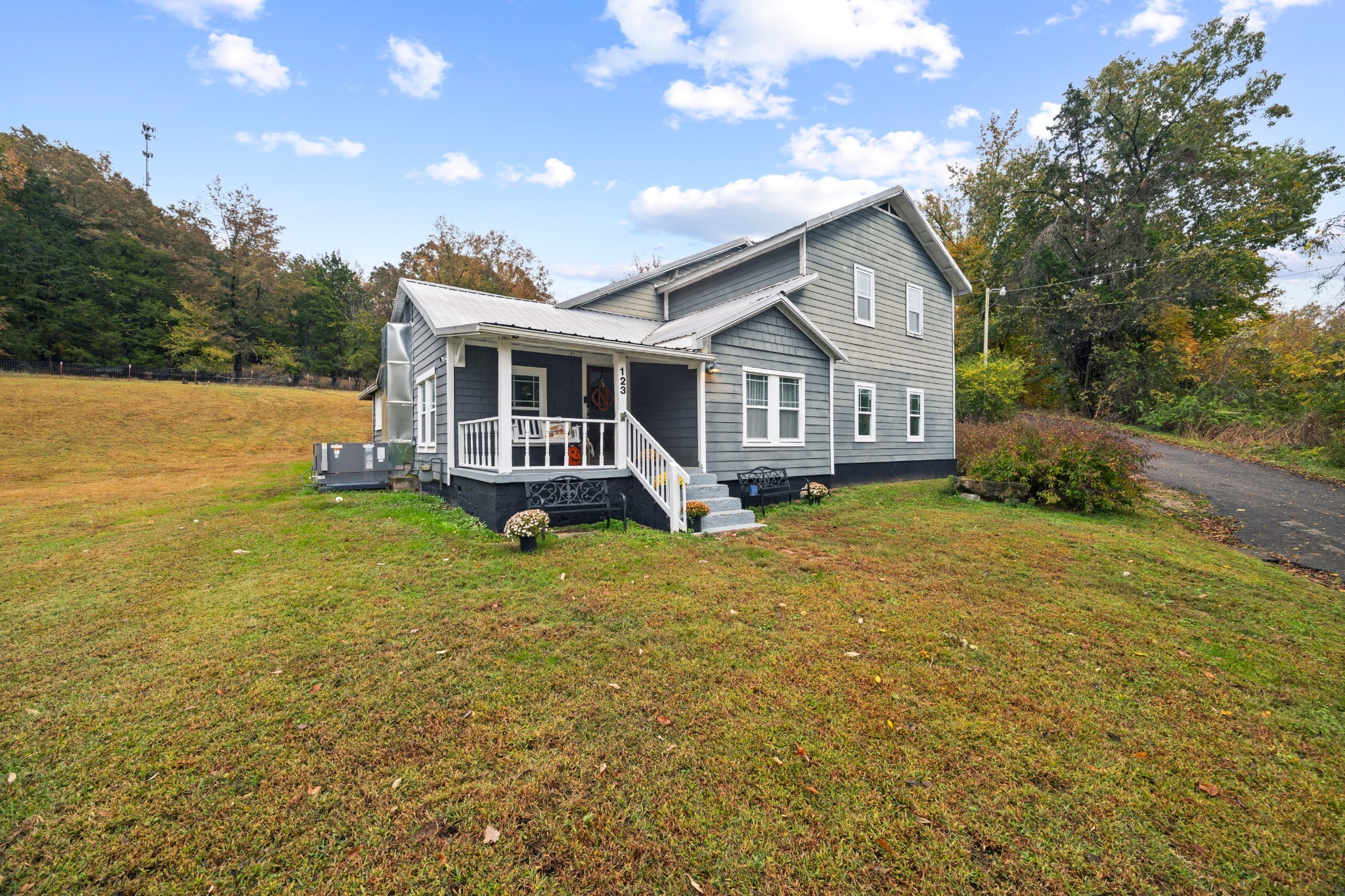 123 Brewer Dr