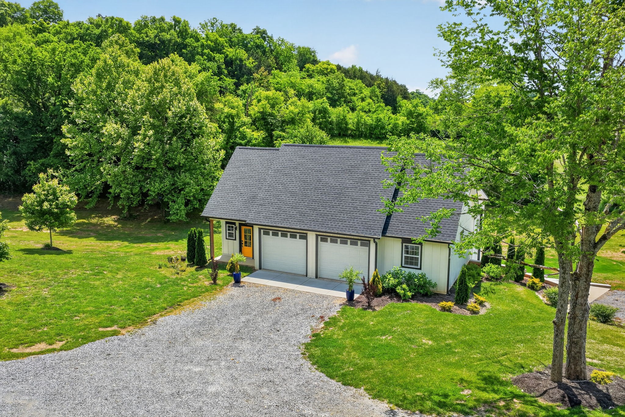 16111 Manchester Pike