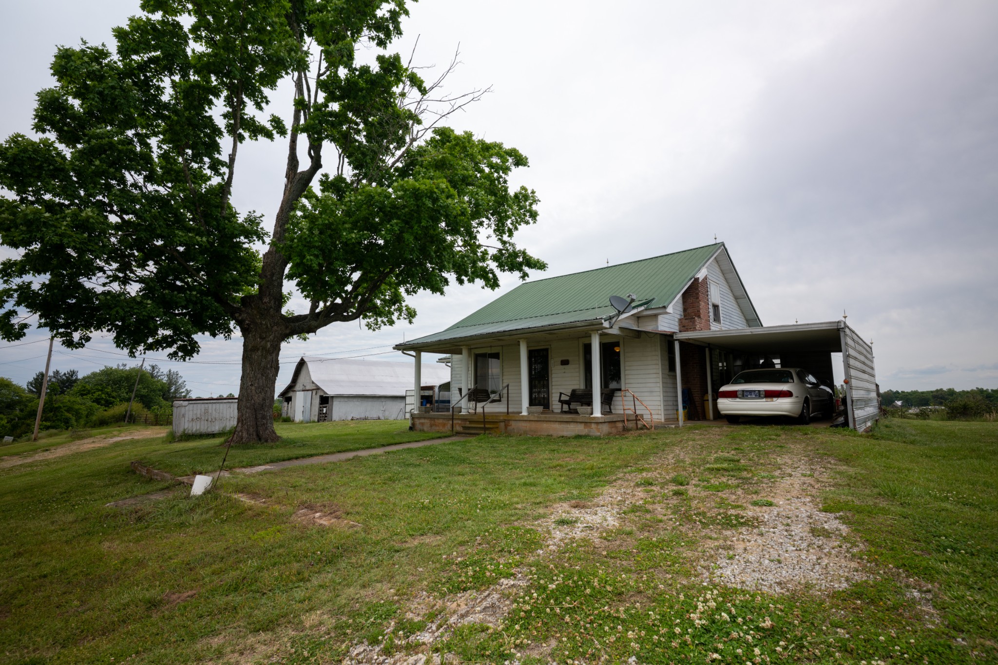 1496 S Bunker Hill Rd